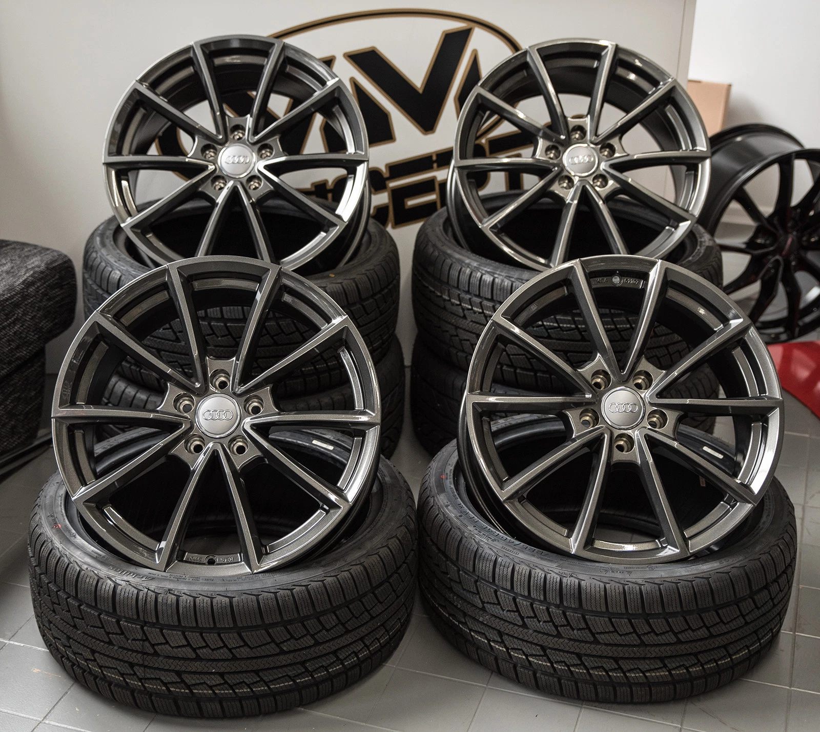 18 Zoll WH28 Wheelworld Alu Felgen 5x112 grau für Audi A4 A5 S5 A6 S-Line S4 ABE