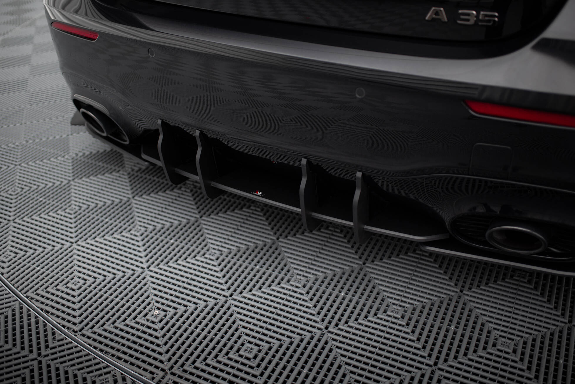 Street Pro Heckschürze Heck Ansatz Diffusor passend für Mercedes-AMG A35 Hatchback W177