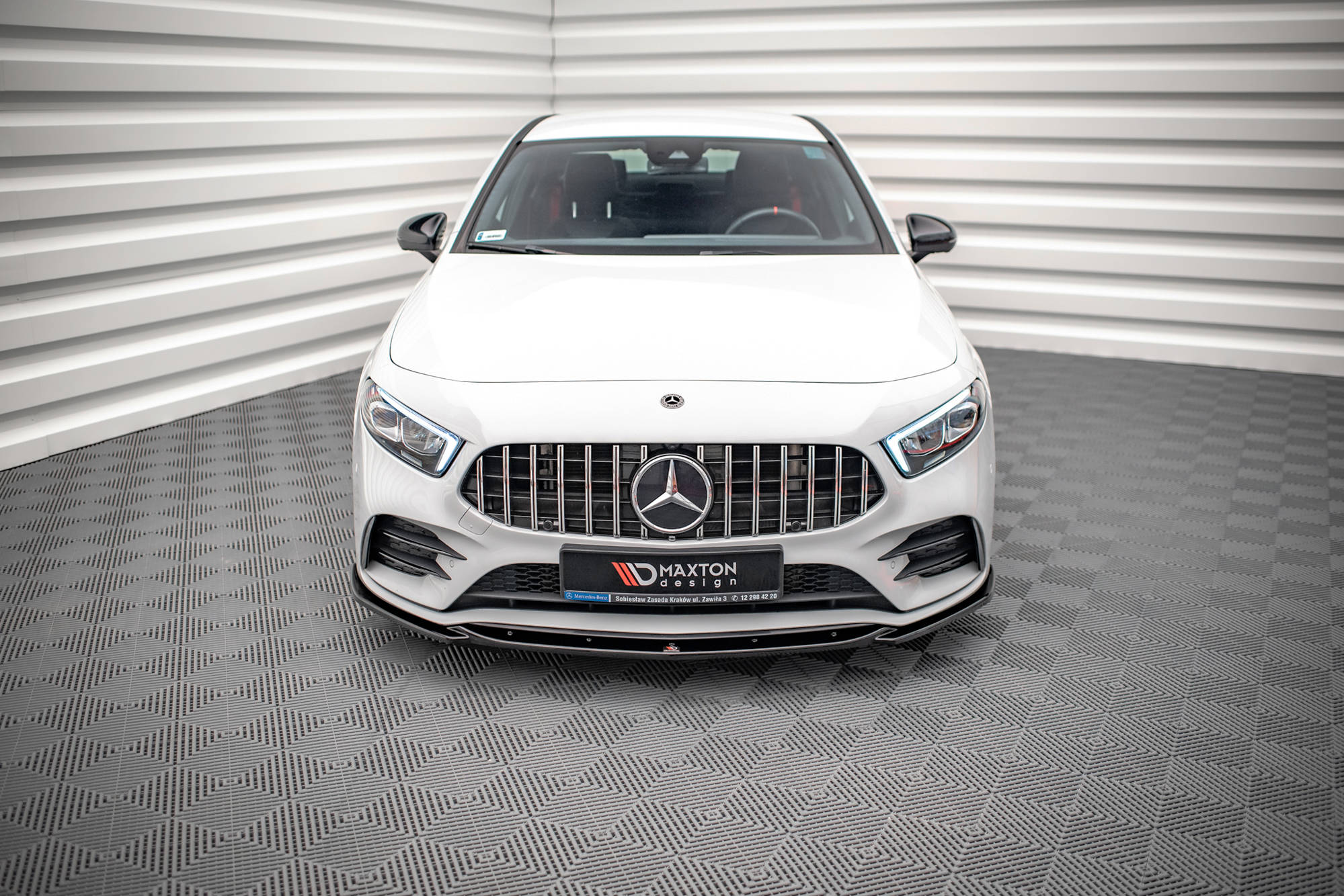 Street+ Spoilerlippe Front Ansatz V.5 passend für Mercedes A35 AMG / AMG-Line W177 schwarz Hochglanz