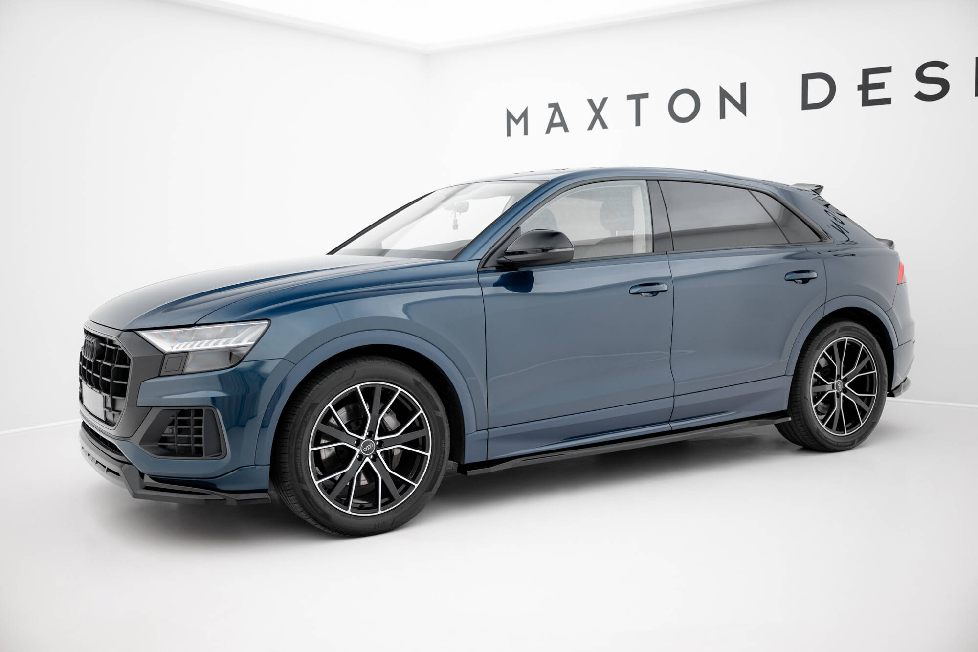 Street+ Seitenschweller Leisten passend für Audi Q8 Mk1 schwarz Hochglanz