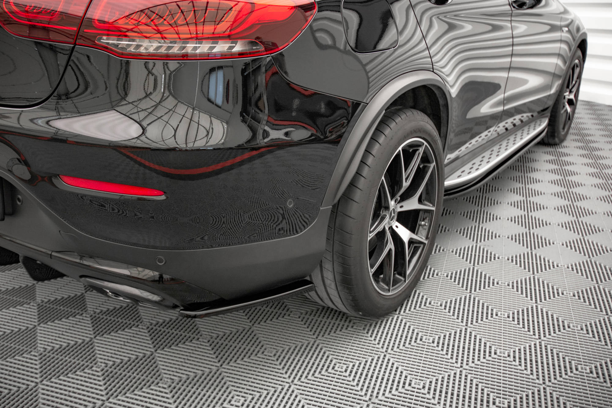 Street+ Heck Ansatz Flaps passend für Mercedes GLC Coupe AMG-Line C253 FL schwarz Hochglanz