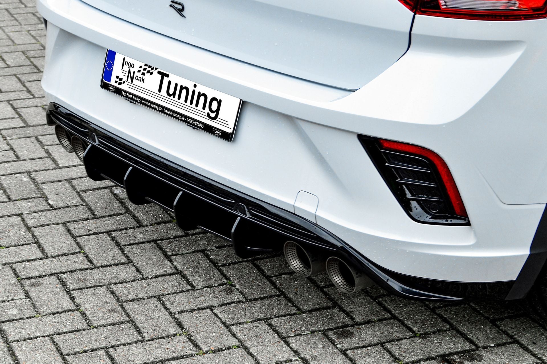 Gefräster Heckdiffusor aus ABS für VW T-ROC R Bj.2019-20121