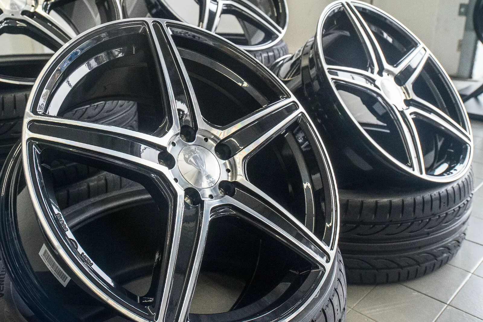 21 Zoll AX7 Felgen für BMW X1 X2 X3 X4 F48 F39 G01 G02 M Paket Performance