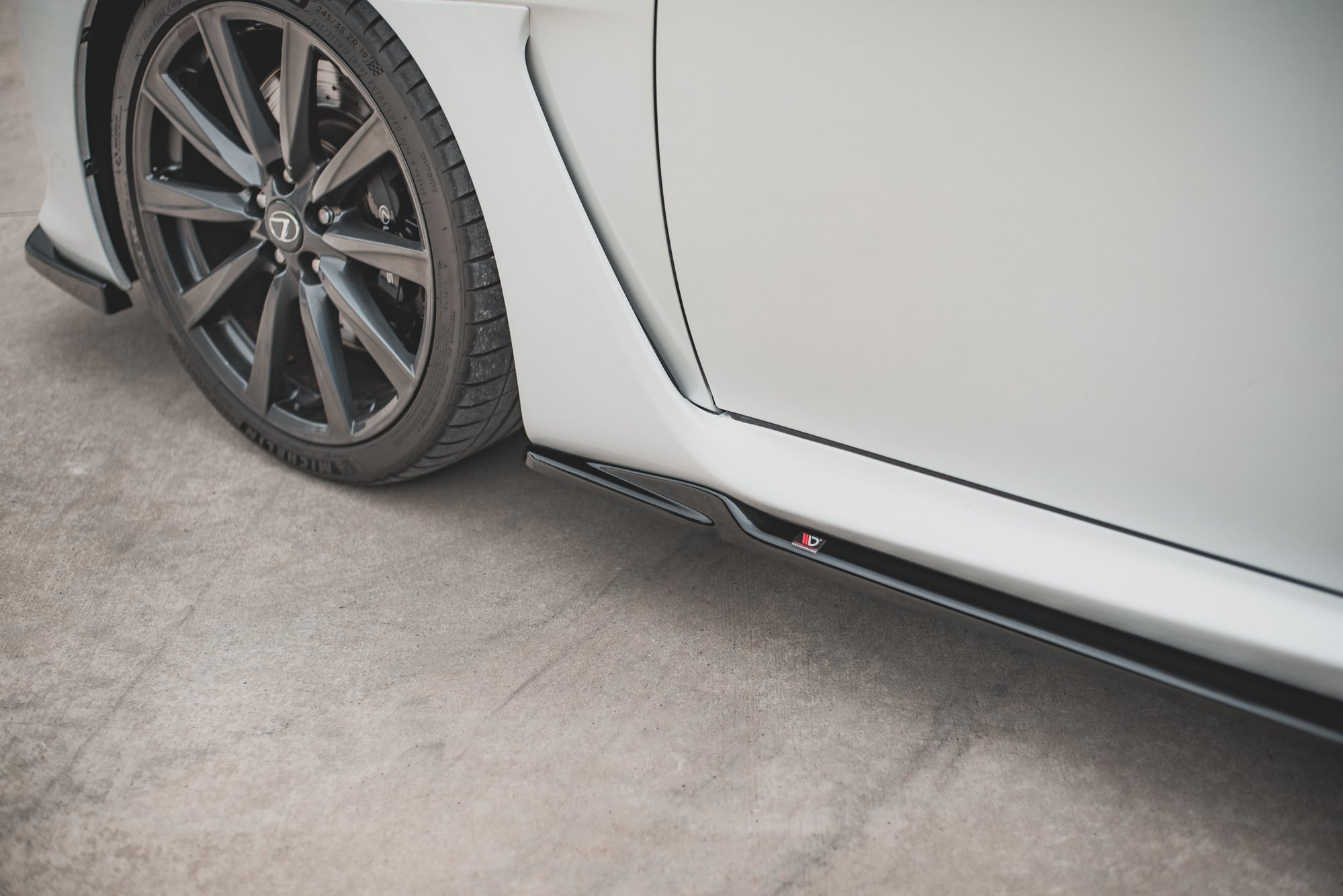 Street+ Seitenschweller Leisten passend für Lexus IS F Mk2 schwarz Hochglanz