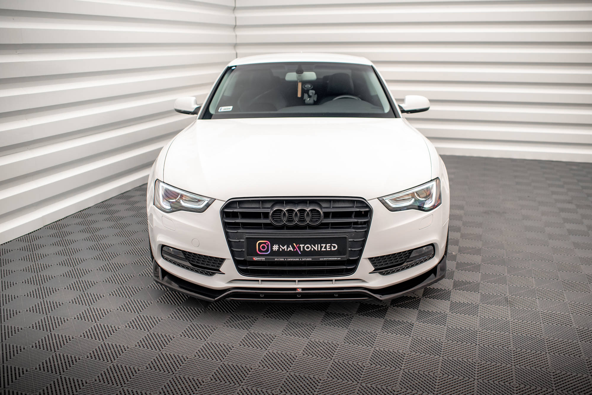 Street+ Spoilerlippe Front Ansatz V.2 passend für Audi A5 Coupe / Sportback 8T FL schwarz Hochglanz