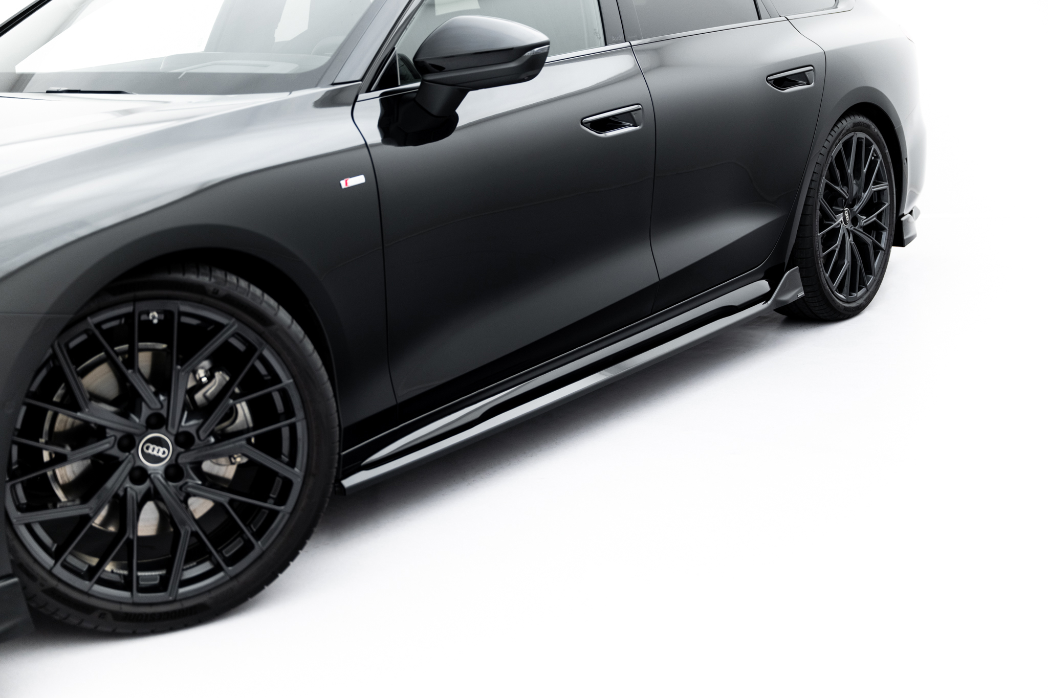Street+ Seitenschweller Leisten V.2 passend für Audi A6 S-Line C9 schwarz Hochglanz