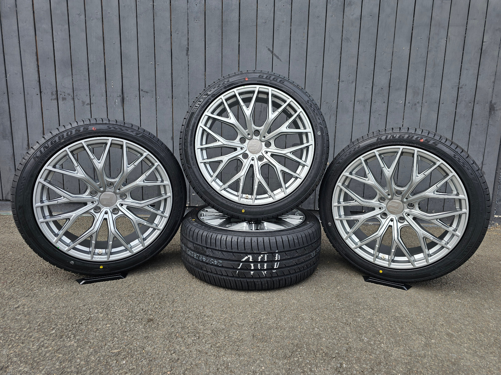 18 Zoll WH37 Alu Felgen für Mercedes W204 W205 W206 4 MAtic AMG C63 T-Model