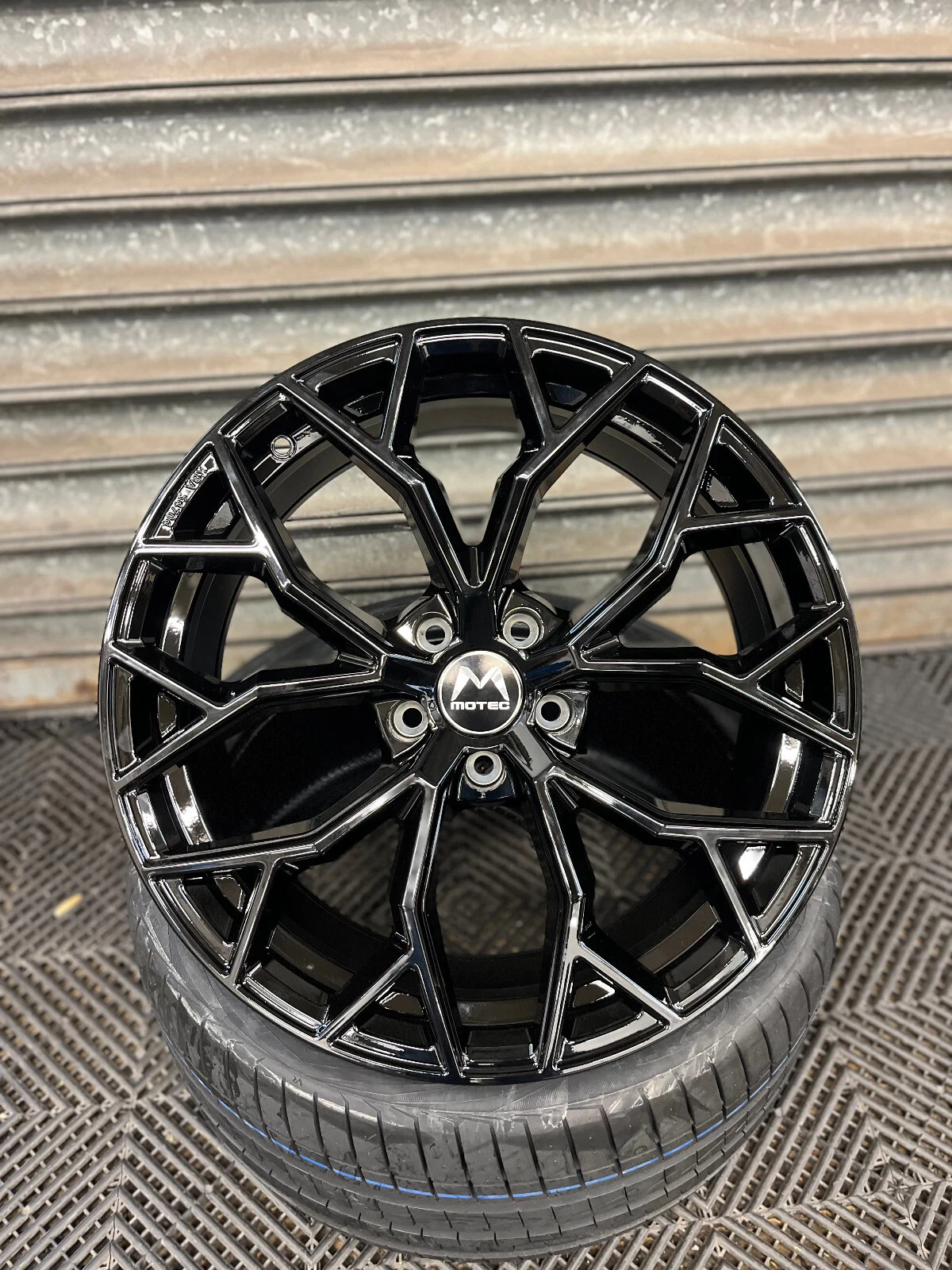 22 Zoll MCT17 Bull Felgen für Audi Q8 Q7 SQ7 SQ8 Sportback E-Tron VW Touareg