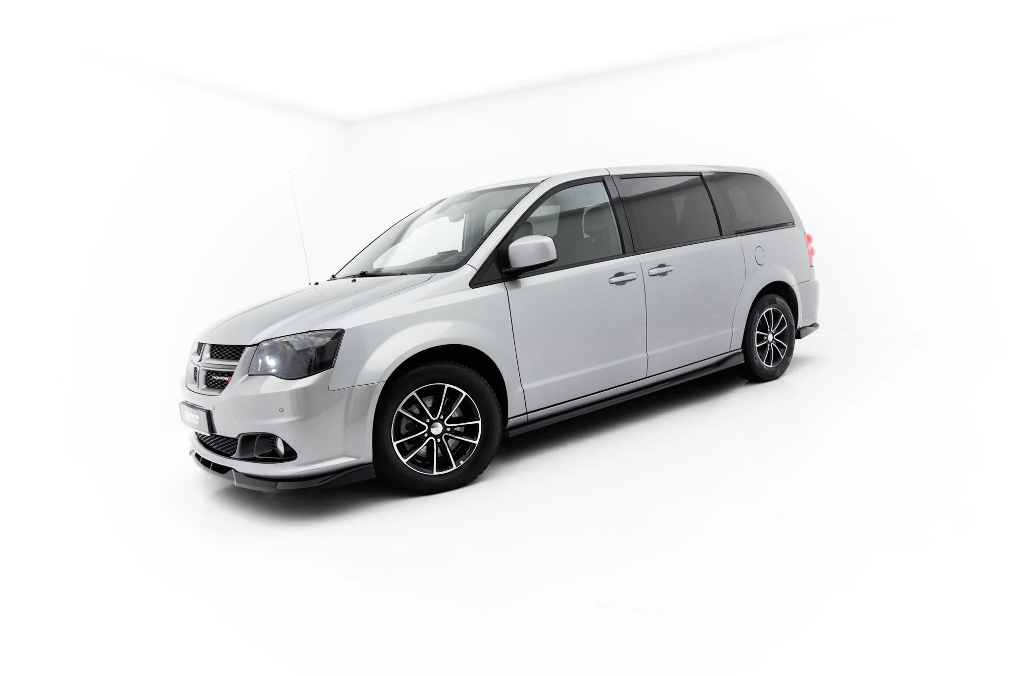 Street+ Seitenschweller Leisten passend für Dodge Grand Caravan Mk5 Facelift schwarz Hochglanz