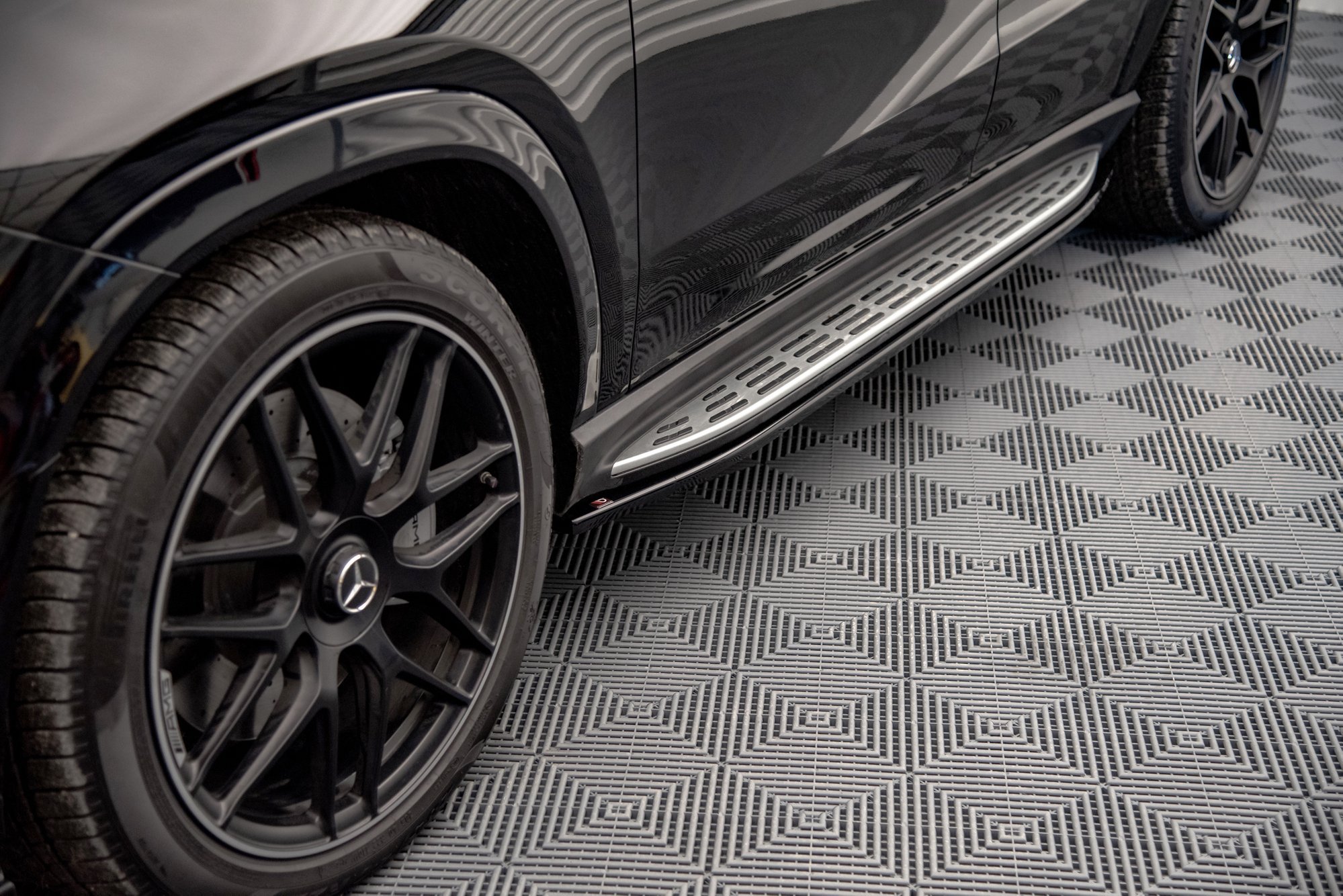 Street+ Seitenschweller Leisten passend für Mercedes-AMG / AMG-Line GLE Coupe C167 / C167 FL schwarz Hochglanz