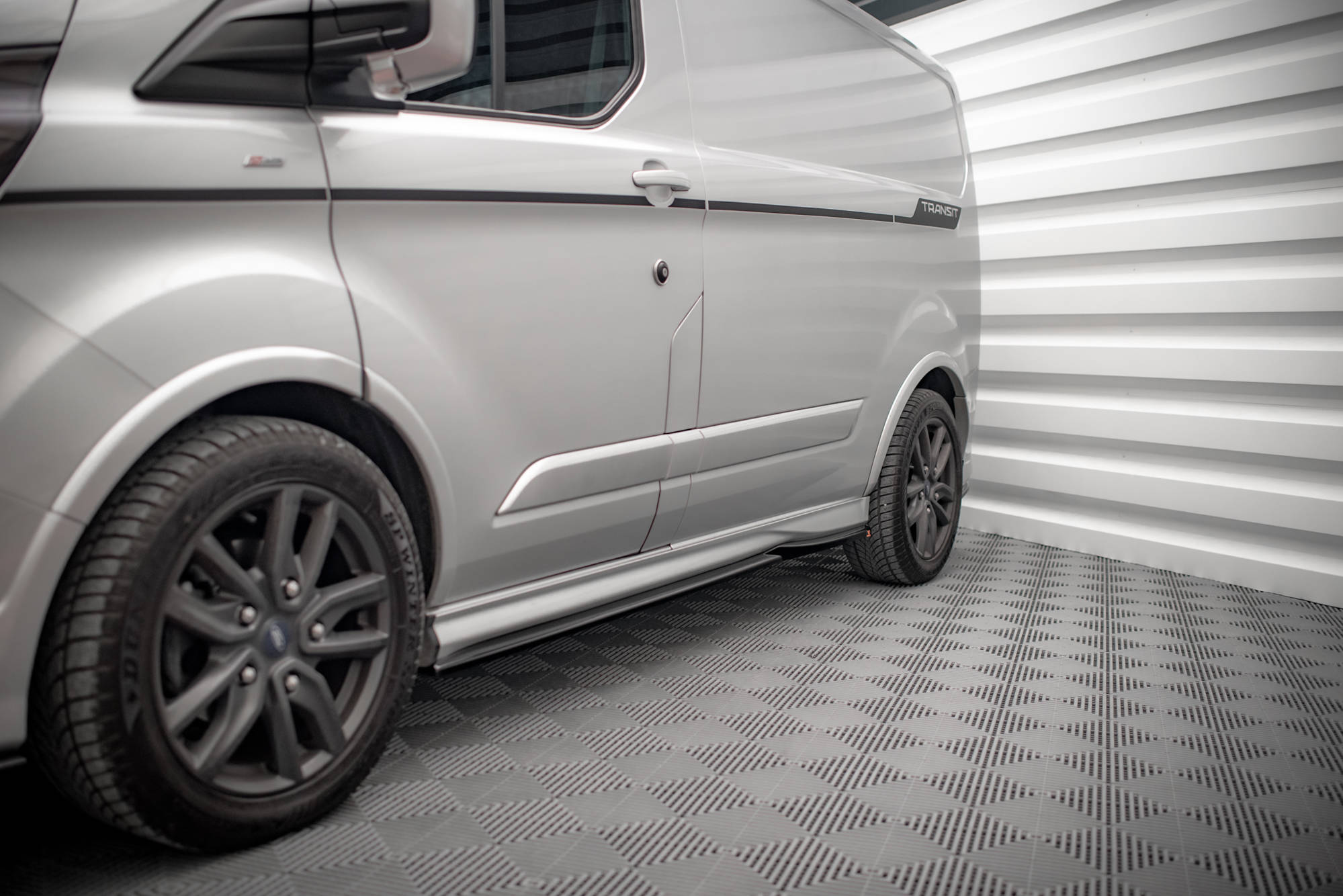 Street+ Seitenschweller Leisten passend für Ford Transit Custom ST-Line Mk1 FL schwarz Hochglanz