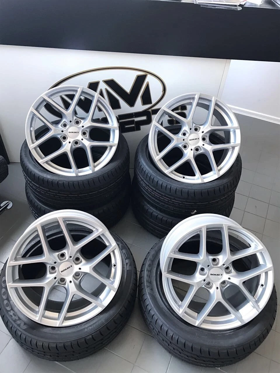 18 Zoll Borbet Y Alu Felgen 8x18 et40 5x114,3 für Renault Megane Nissan Qashqai
