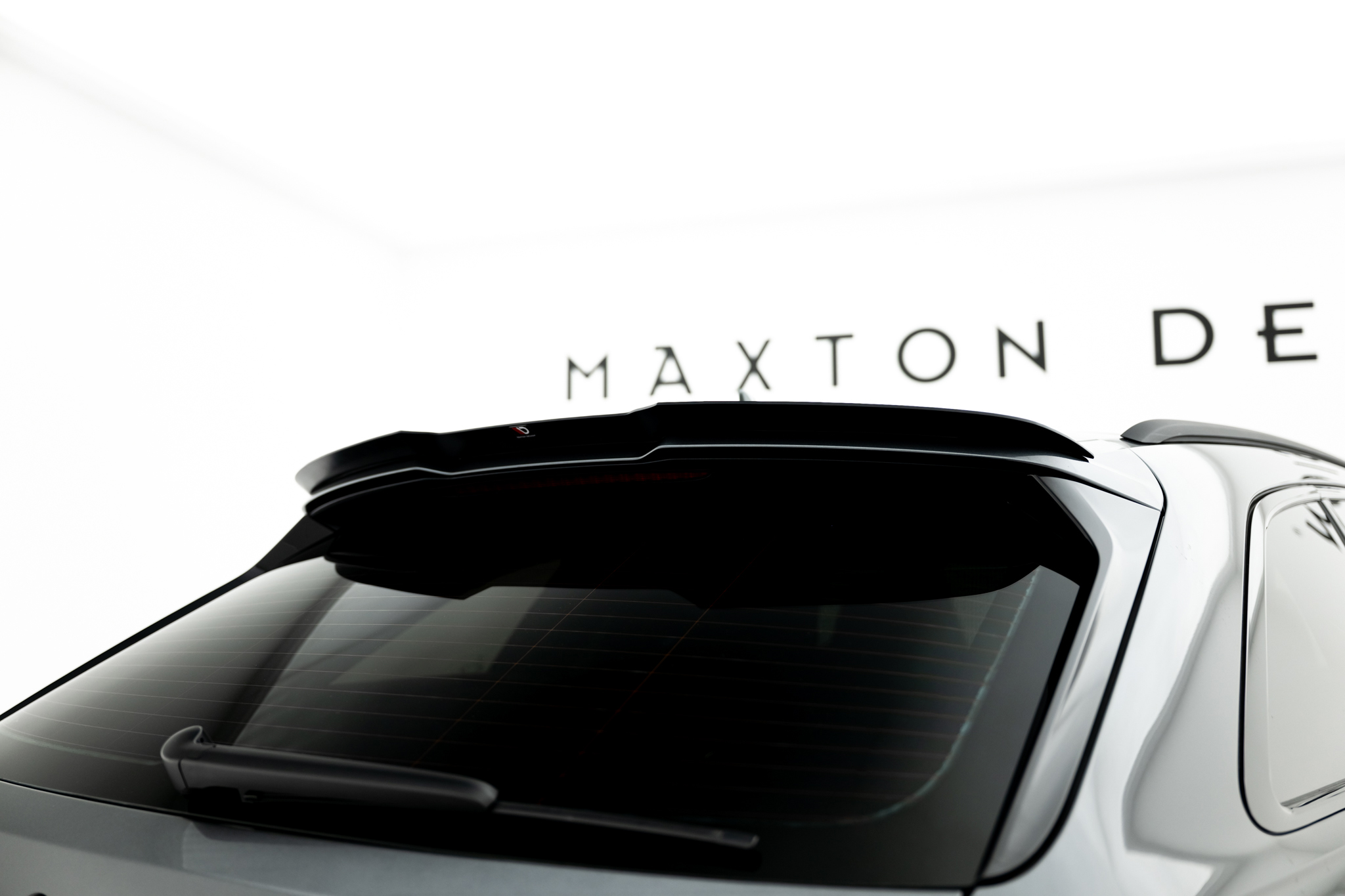 Spoiler CAP V.1 für Audi RS6 C8 / C8 Facelift schwarz Hochglanz