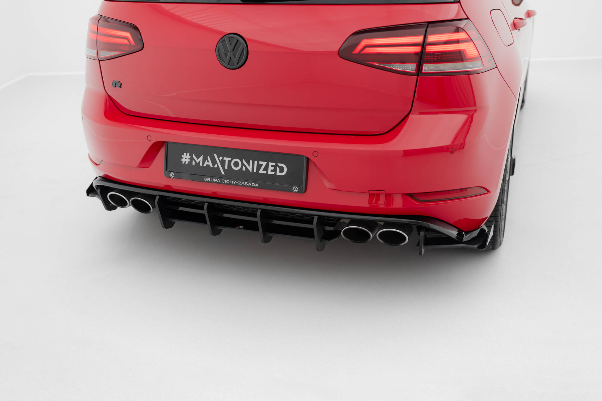 Street Pro Heckschürze Heck Ansatz Diffusor passend für VW Golf 7 R FL rot