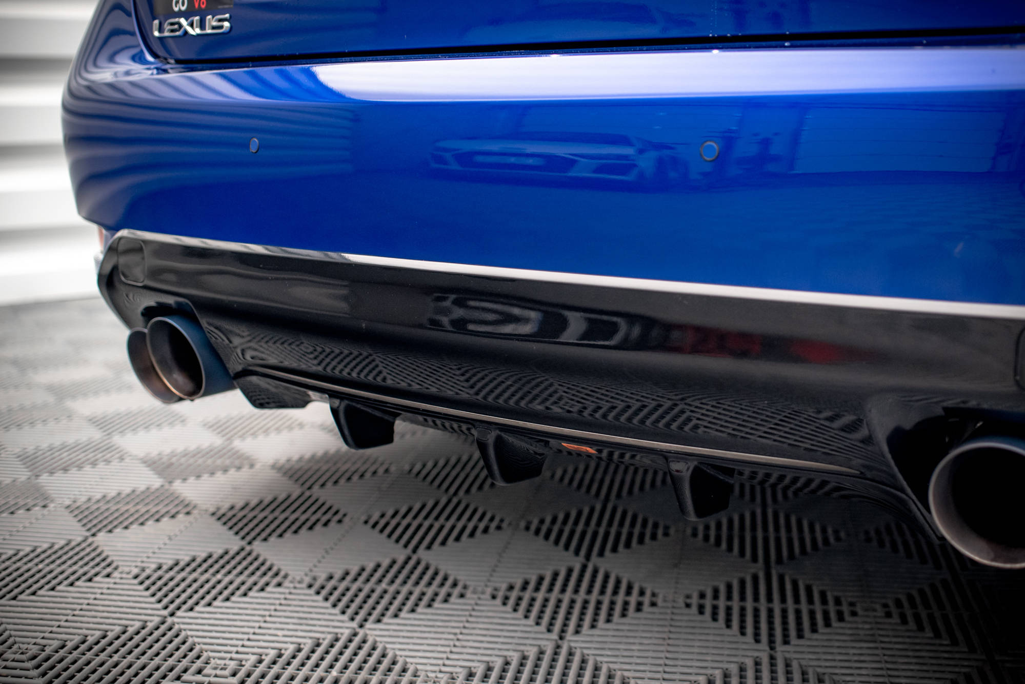 Street+ Heck Ansatz Diffusor passend für Lexus GS F Mk4 FL schwarz Hochglanz