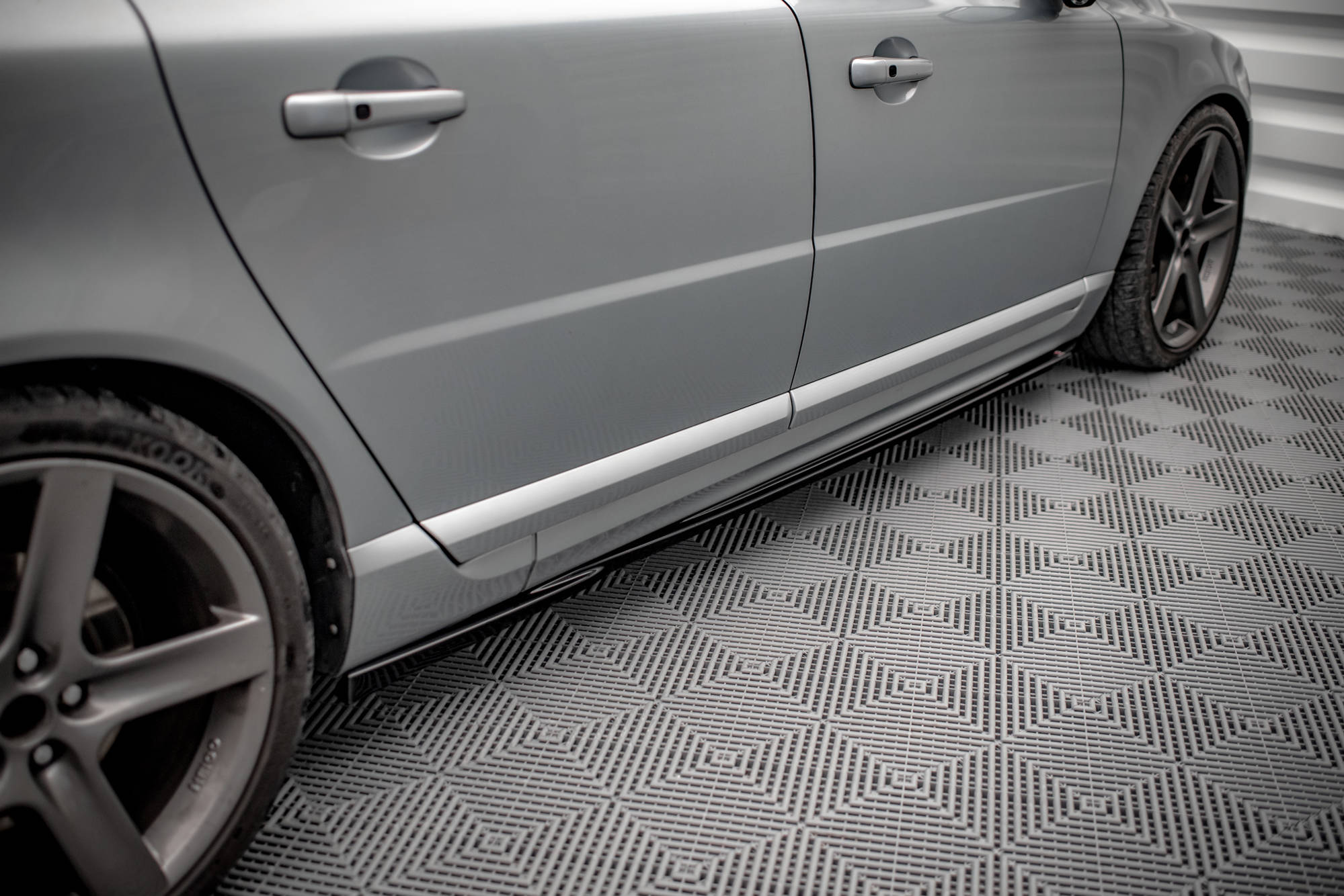 Street+ Seitenschweller Leisten passend für Volvo V70 Mk3 Carbon Look