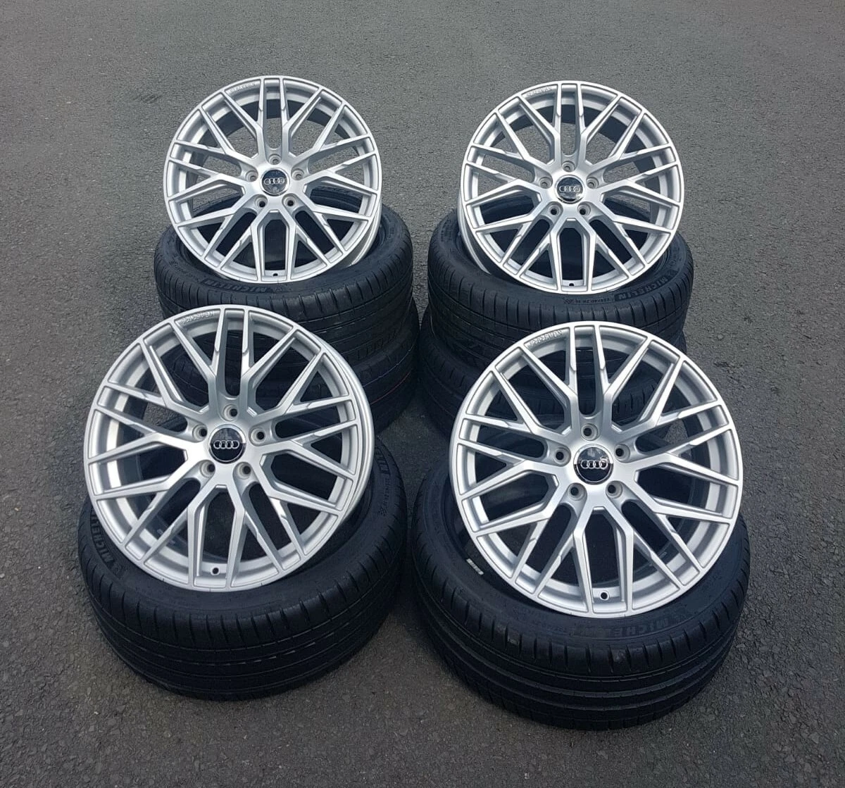 19 Zoll RS4 Felgen für Skoda Octavia RS Superb Scout VW Beetle Passat R-Line