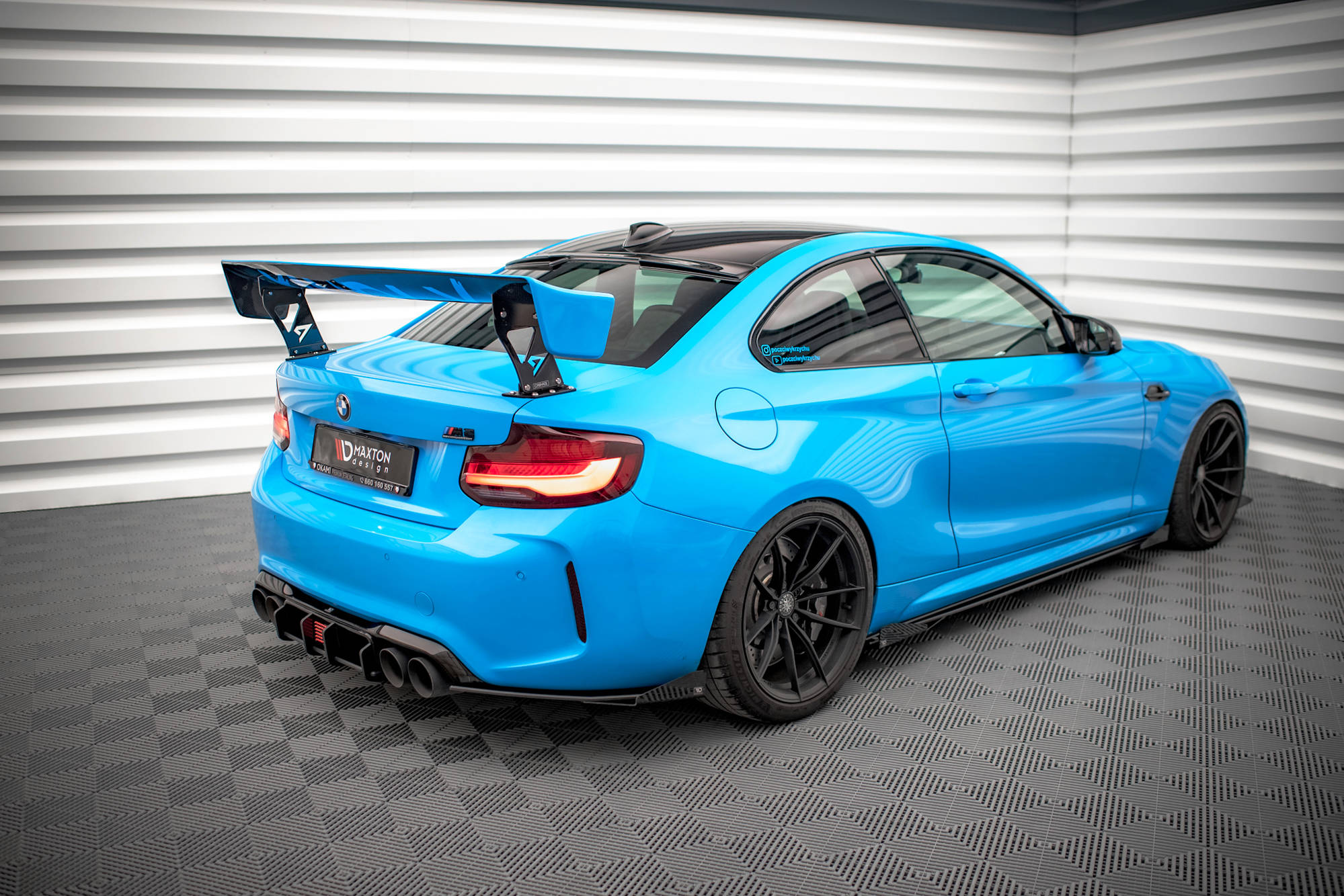 Seitenschweller Flaps passend für BMW M2 F87 schwarz Hochglanz