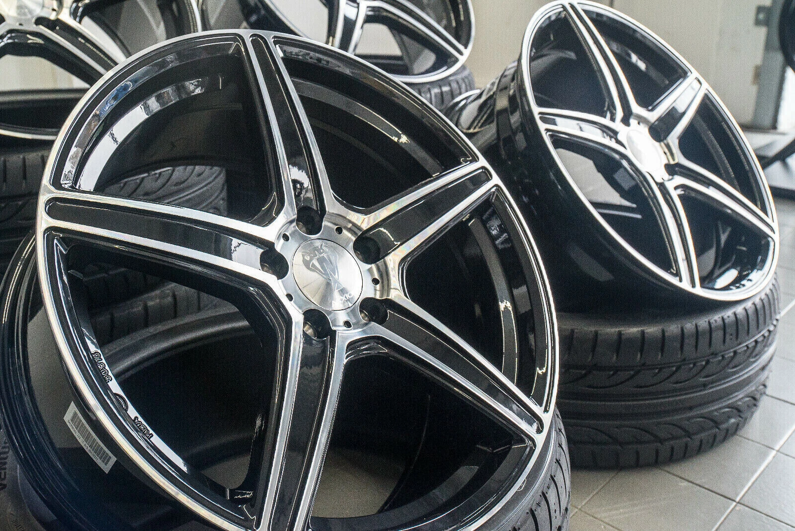 20 Zoll AX7 Alu Felgen für A4 S4 A5 S5 A6 S6 A7 S7 8B 4G F2 A8 S8 Avant S-Line