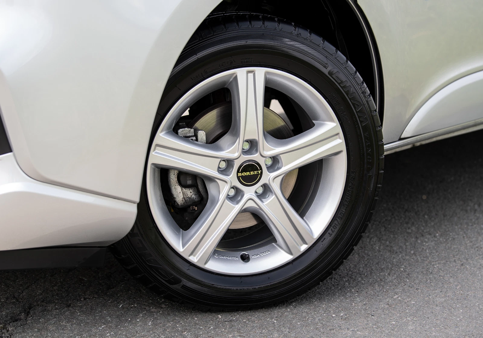 17 Zoll CWD Borbet Alu Felgen für RENAULT Austral Clio RS Espace Fluence Kangoo