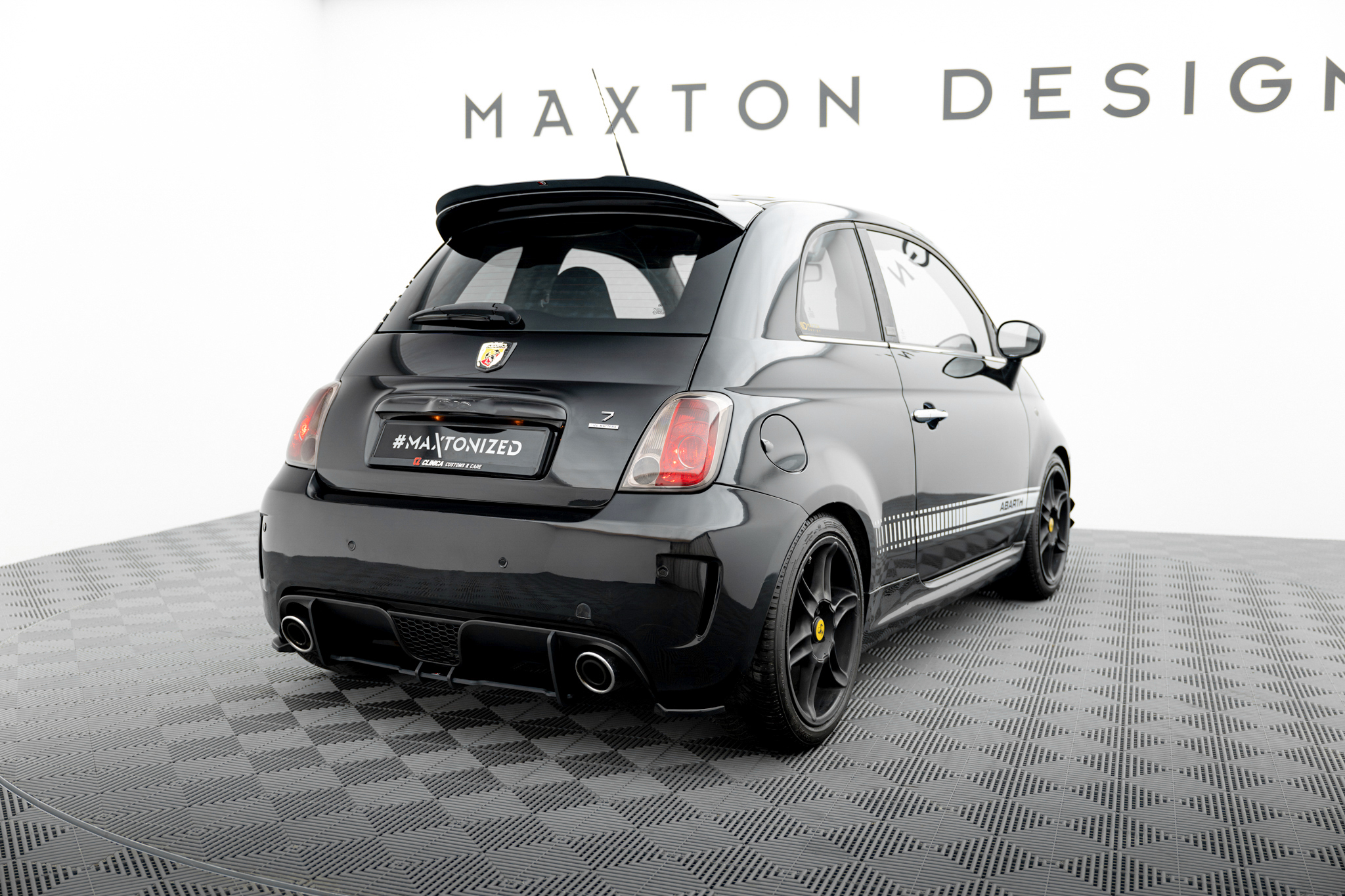 Diffusor Flaps V.2 passend für ABARTH 500 Mk1 schwarz Hochglanz