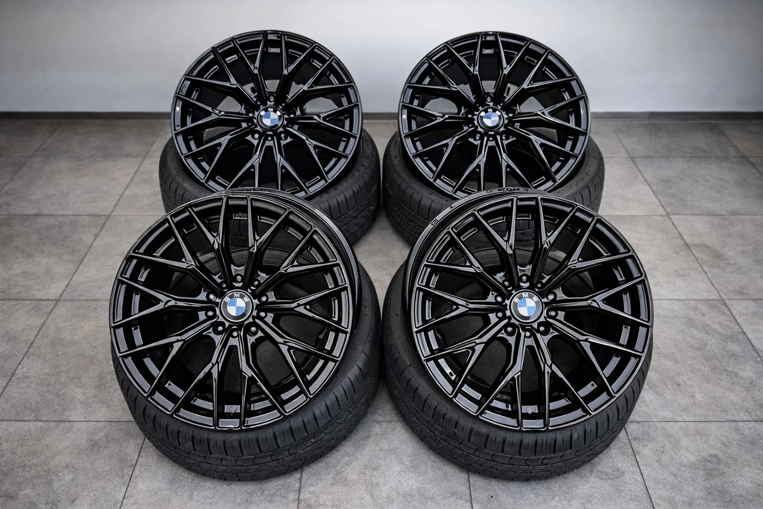 19 Zoll WH37 Alu Felgen für Skoda Superb 3 4 3T Hybrid 4x4 RS VRS Yeti Octavia