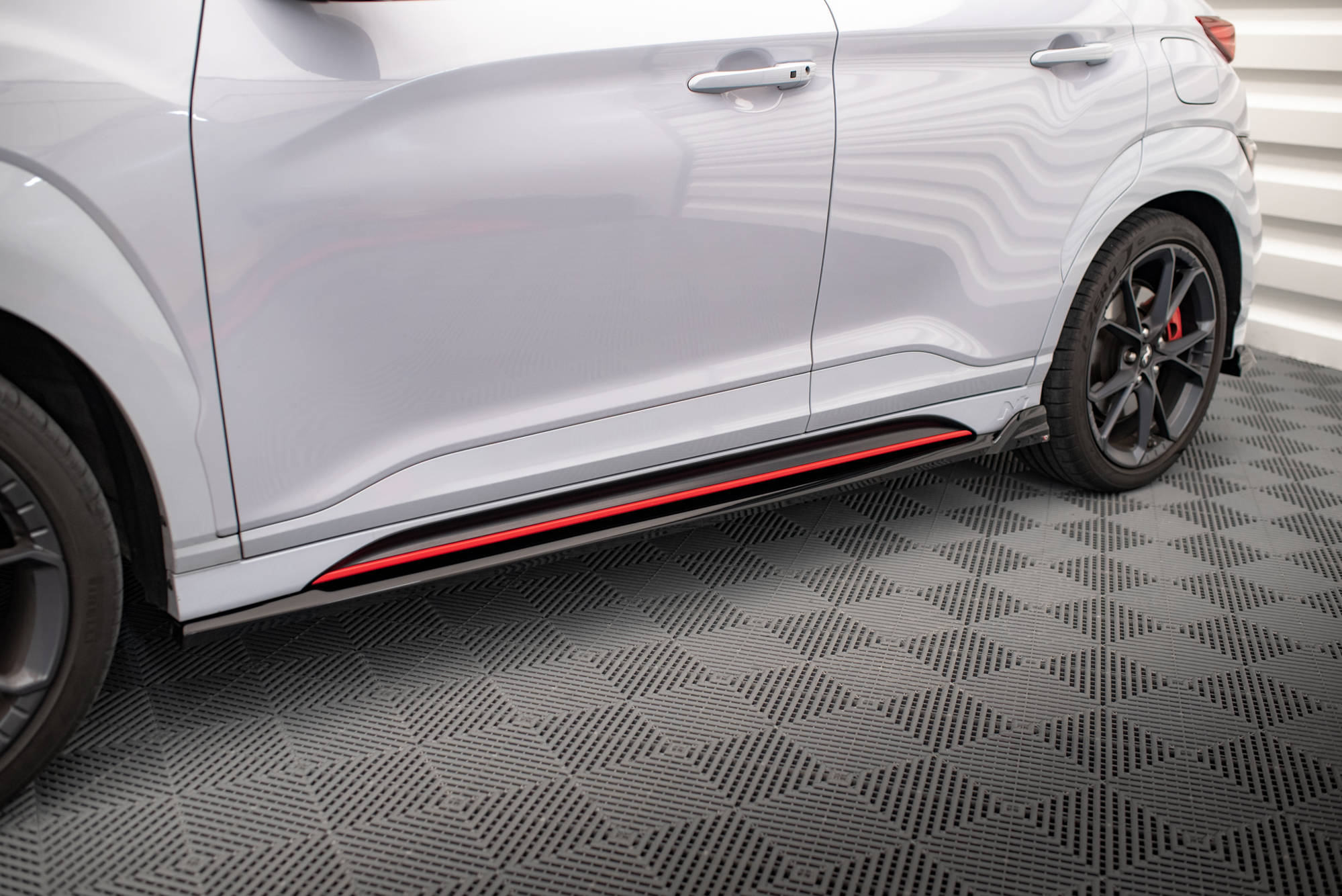 Street+ Seitenschweller Leisten V.2 passend für Hyundai Kona N Mk1 schwarz Hochglanz