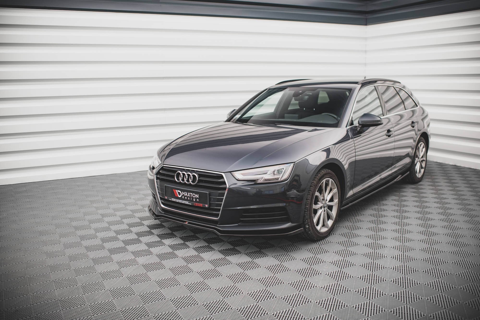 Street+ Spoilerlippe Front Ansatz V.2 passend für Audi A4 B9 schwarz Hochglanz