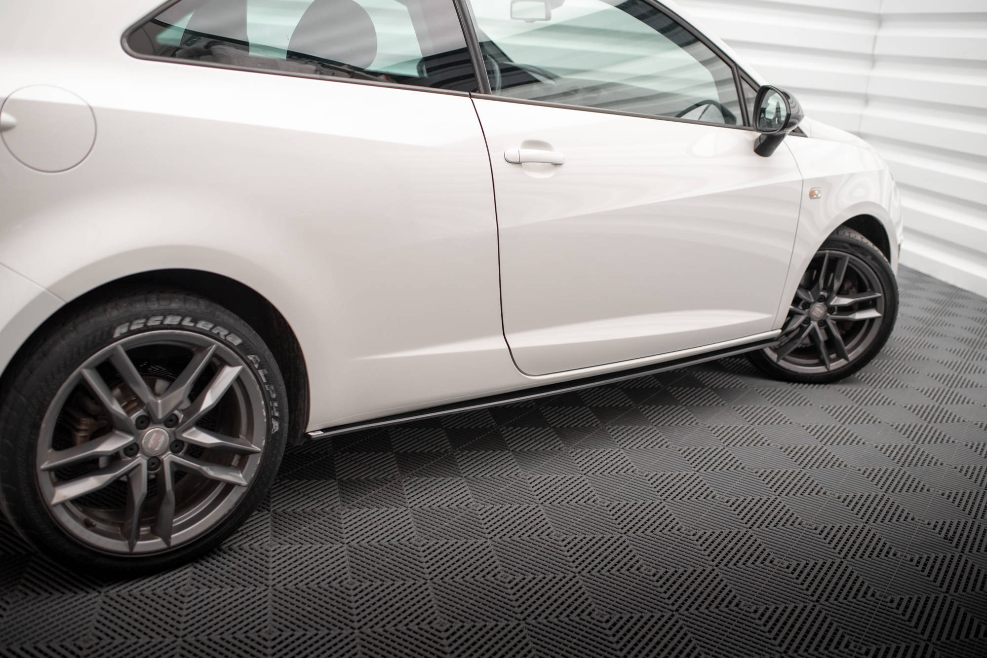 Street Pro Seitenschweller Leisten passend für Seat Ibiza CUPRA Sport Coupe Mk4