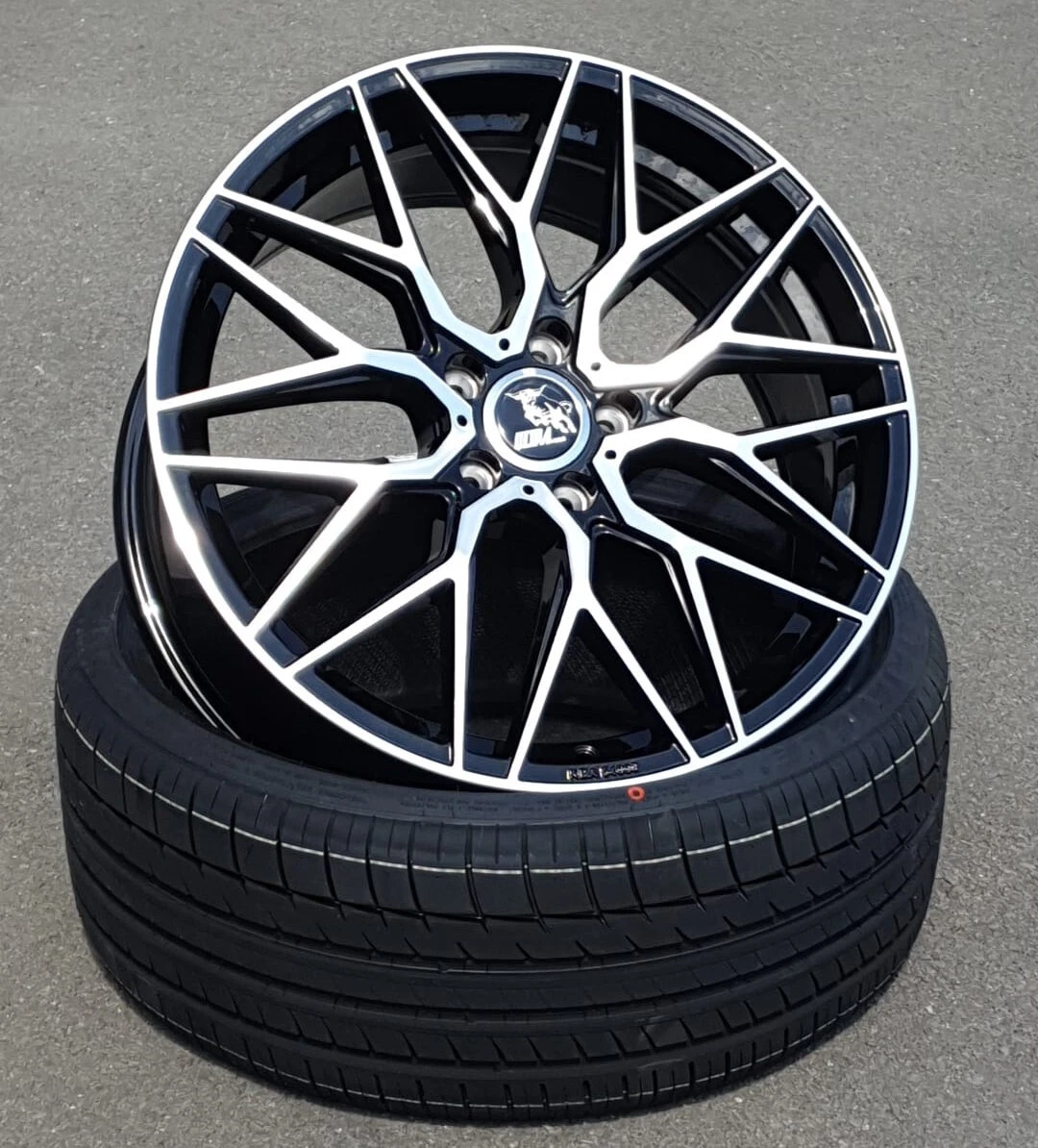 18 Zoll UA1 Felgen für BMW 1er F40 M135i 2er Active Gran Tourer Coupe F45 F46 44