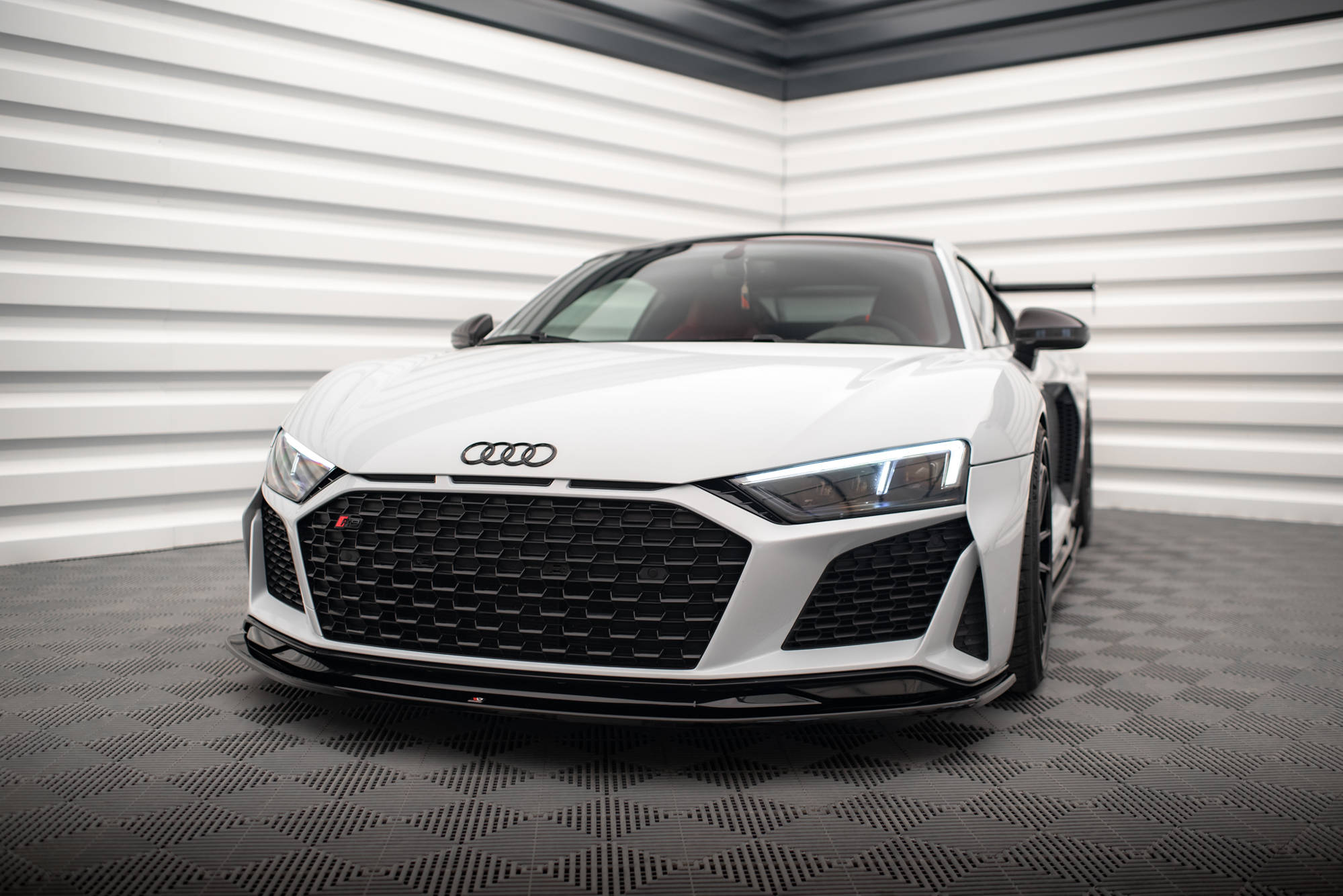 Street+ Spoilerlippe Front Ansatz V.2 passend für Audi R8 Mk2 FL schwarz Hochglanz