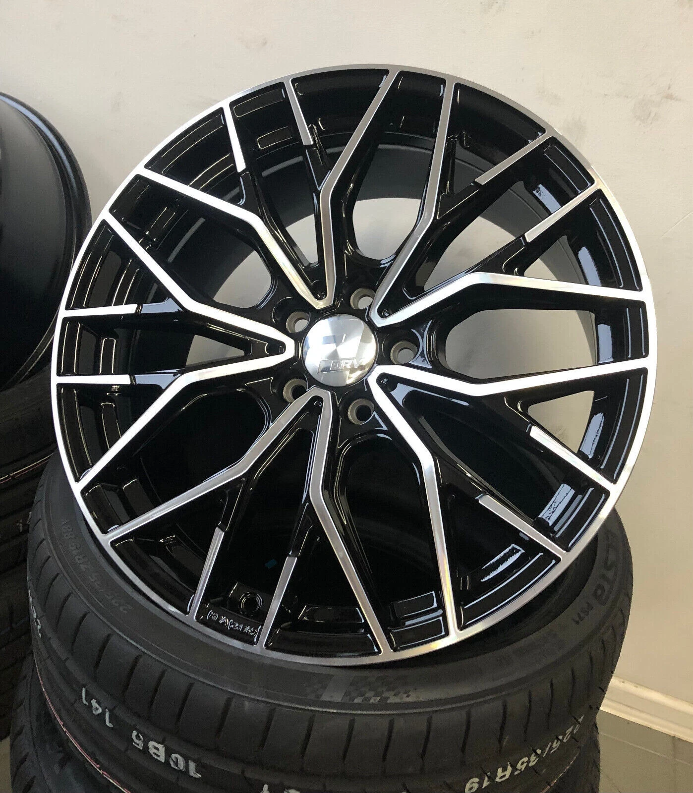 20 Zoll WH37 Felgen für Volvo C40 S60 S80 S90 V40 V60 V70 V90 CX60 CX70 CX40
