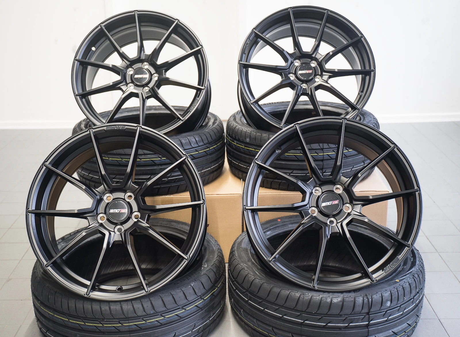 19 Zoll Ultralight Felgen für BMW 5er F10 F11 M Performance 4er F32 F33 F36 X1
