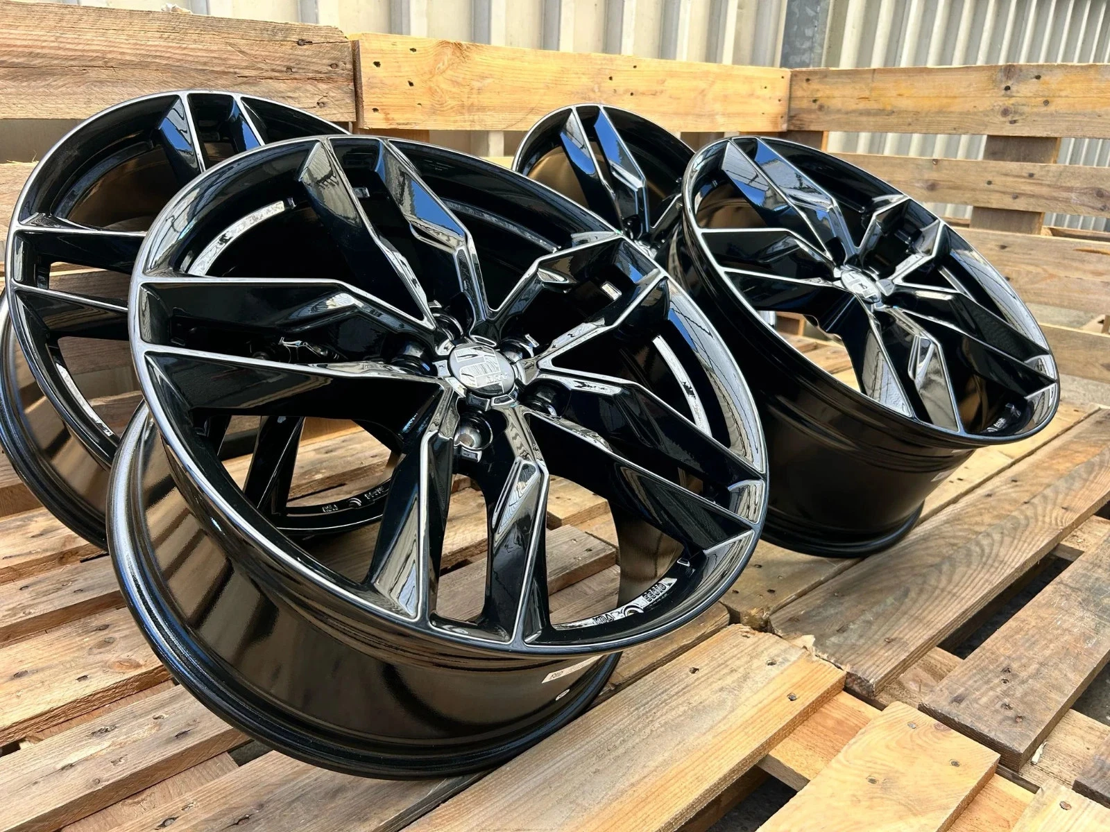 19 Zoll wh40 Alu Felgen für VW Passat B8 B9 3C Variant R-Line GTE CC Scirocco R