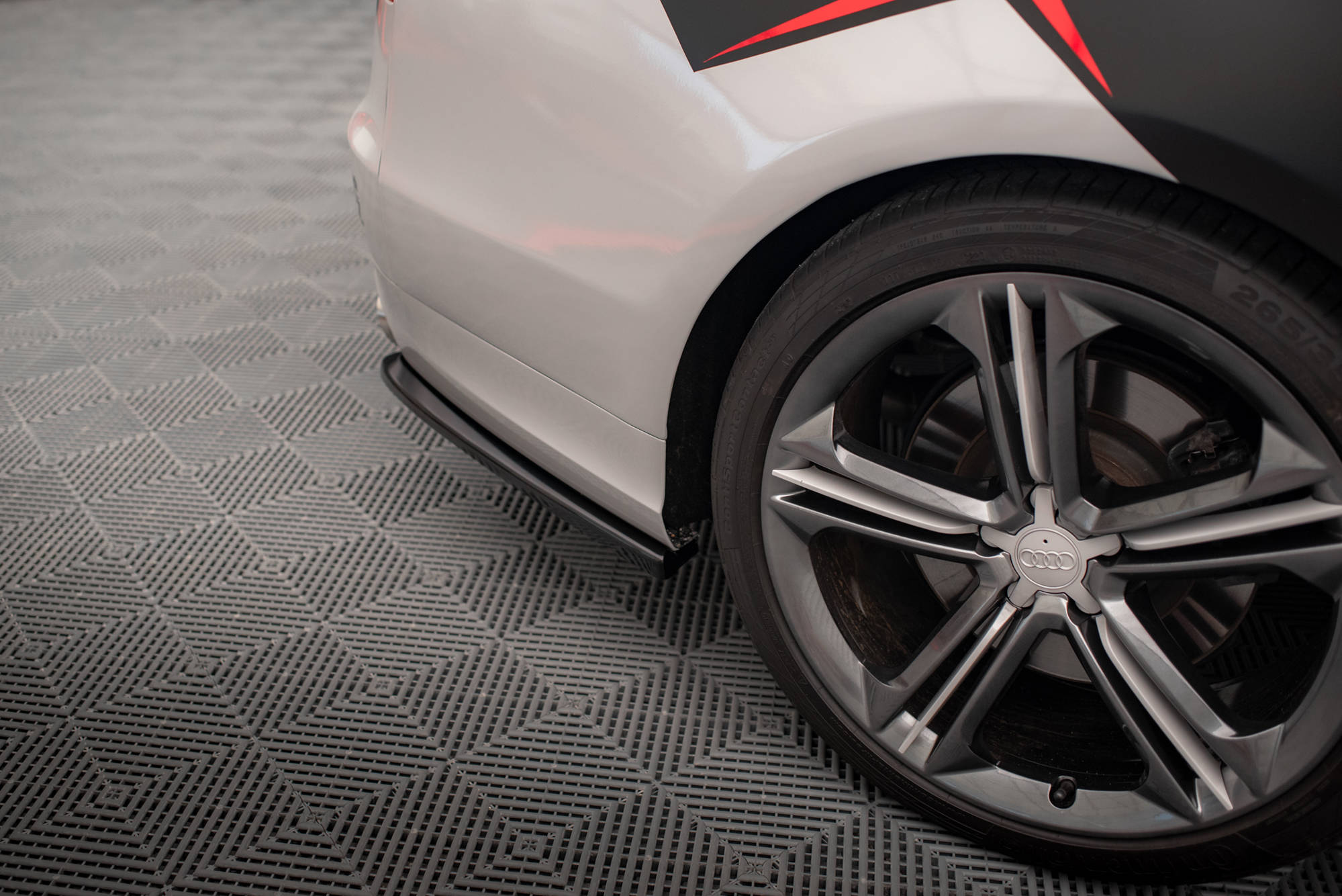 Street+ Heck Ansatz Flaps passend für Audi S8 D4 schwarz Hochglanz