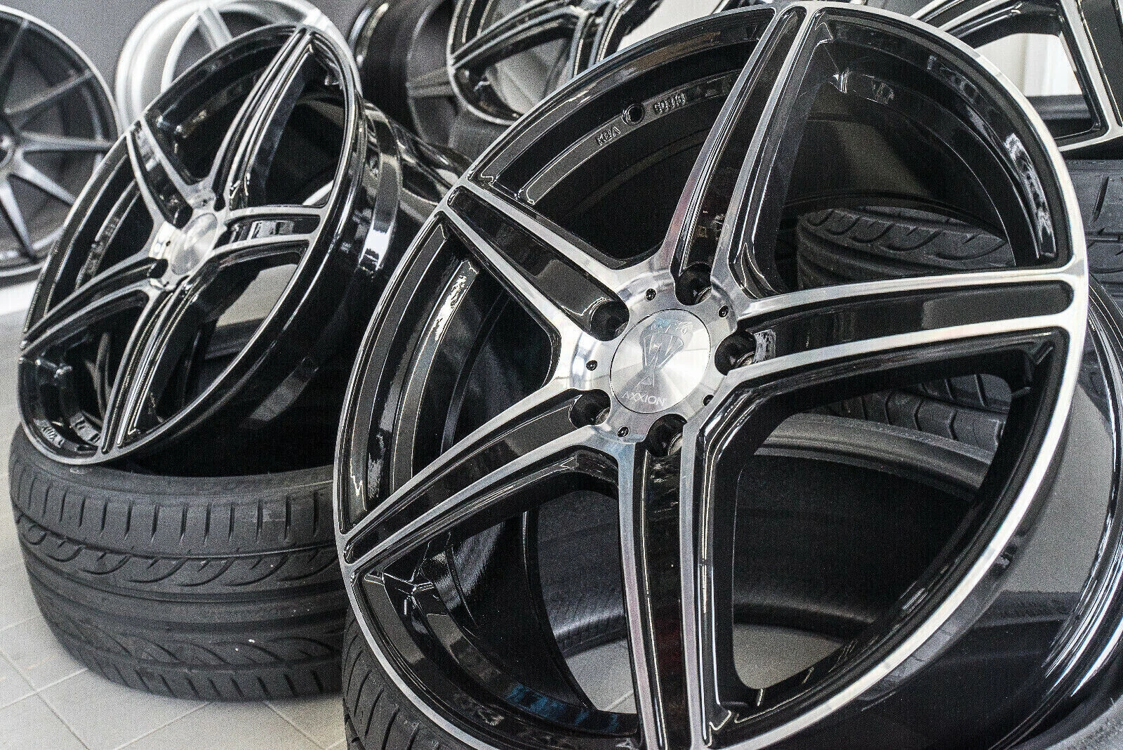 20 Zoll AX7 Alu Felgen für Audi A6 Avant Allroad A7 Sportback Q3 Q5 VW Arteon 3H