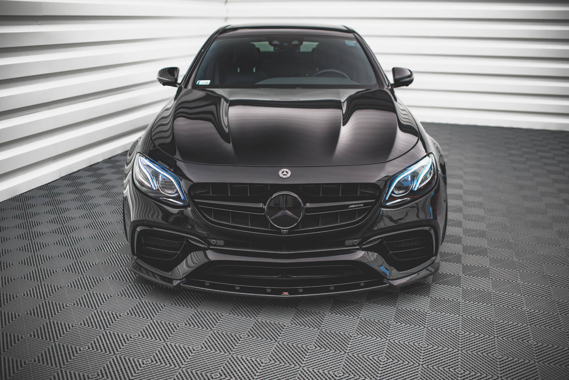 Street+ Spoilerlippe Front Ansatz V.3 passend für Mercedes E63 AMG Kombi/Limousine S213/W213 schwarz Hochglanz
