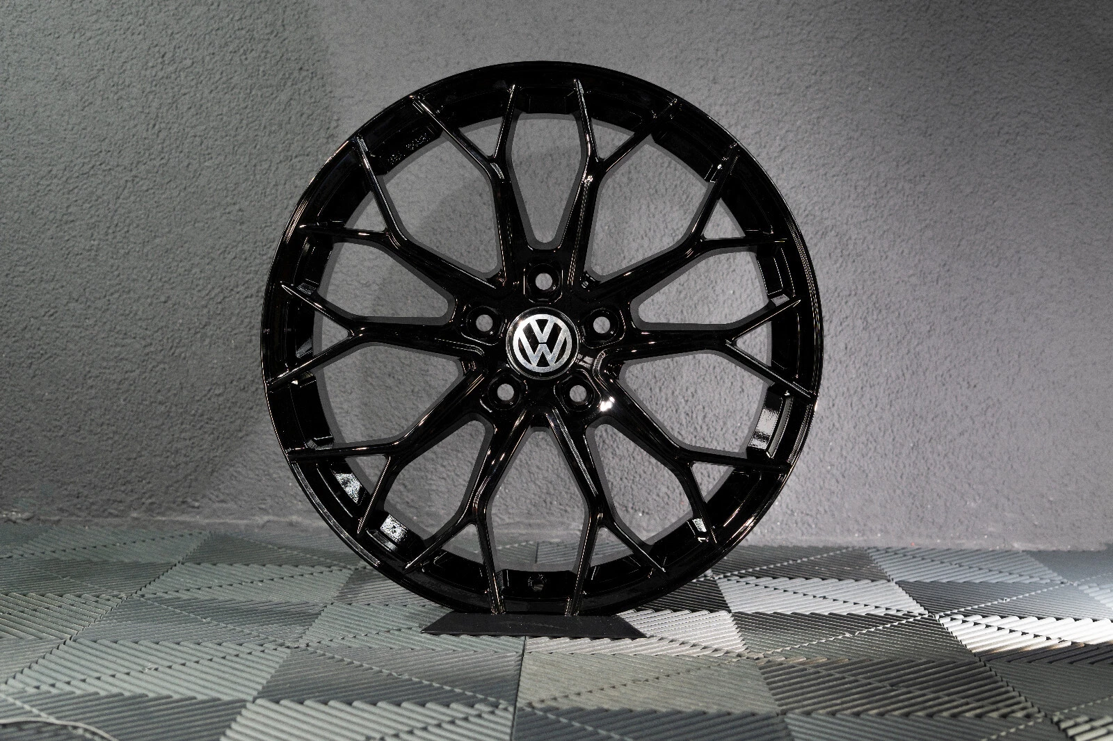 19 Zoll FF01 Felgen für VW E Golf E-Golf Sportsvan ID3 ID.3 Jetta Passat GTE Neu