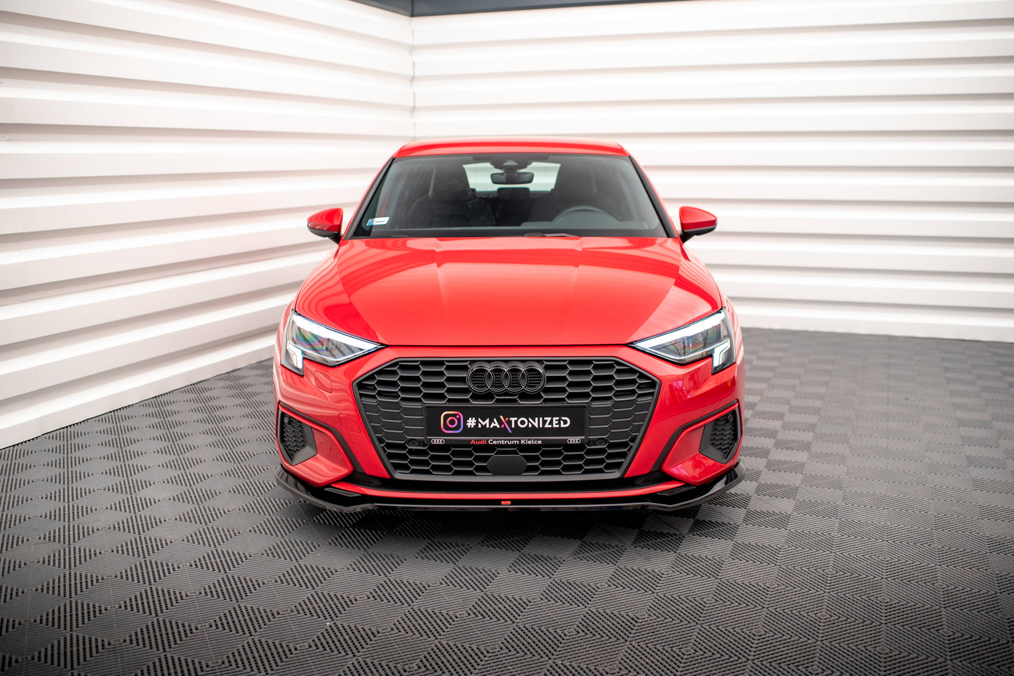 Street+ Spoilerlippe Front Ansatz V.2 passend für Audi A3 8Y schwarz Hochglanz