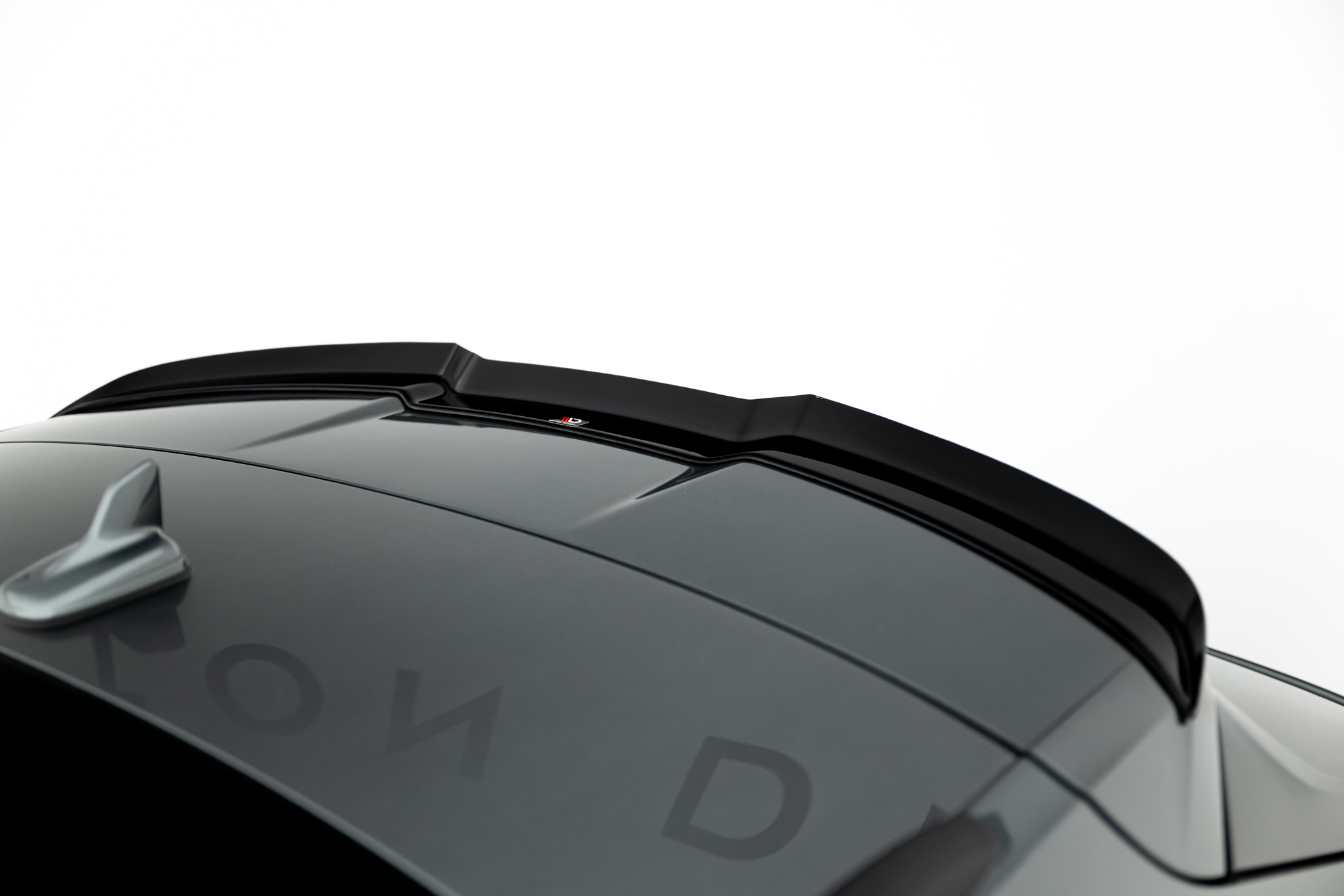 Spoiler CAP V.1 für Audi RS6 C8 / C8 Facelift schwarz Hochglanz