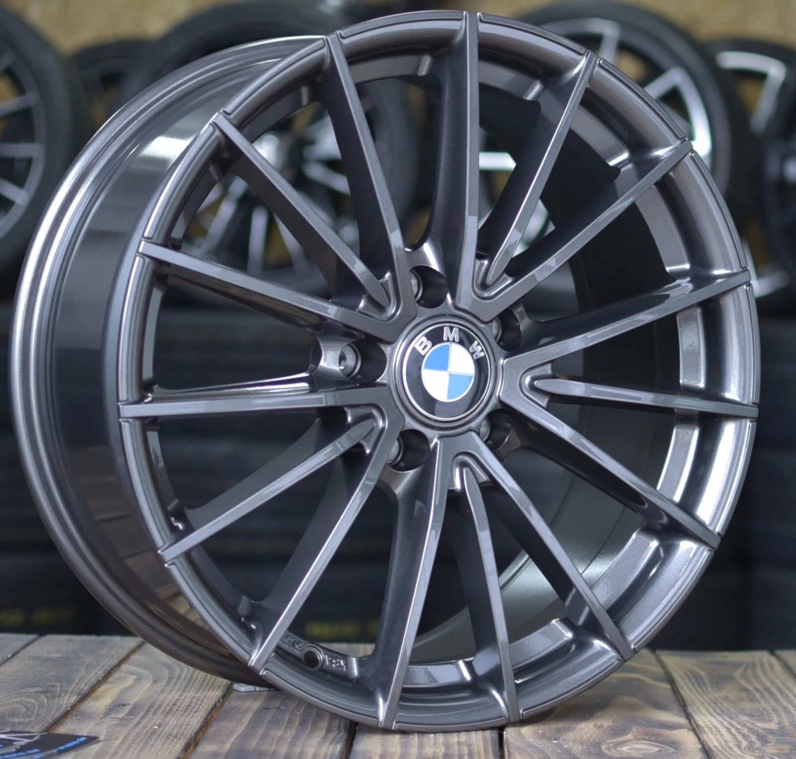 18 Zoll V2 Alu Felgen für BMW 5er F10 F11 M Performance 4er F32 F33 F36 X1 X3