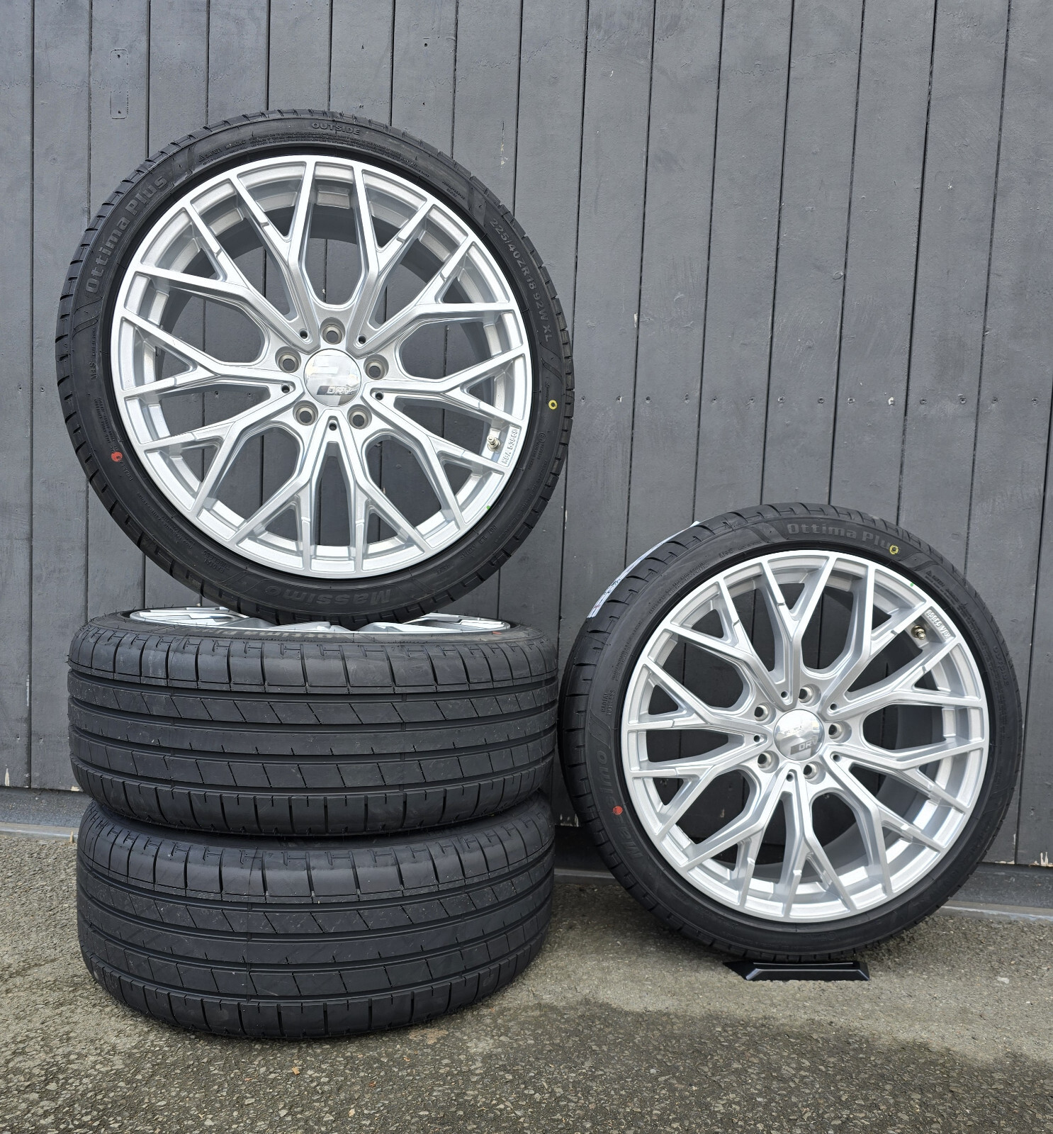 19 Zoll WH37 Alu Felgen für Seat Altea Toledo Leon 1P 5F KL 4Drive Cupra ST FR