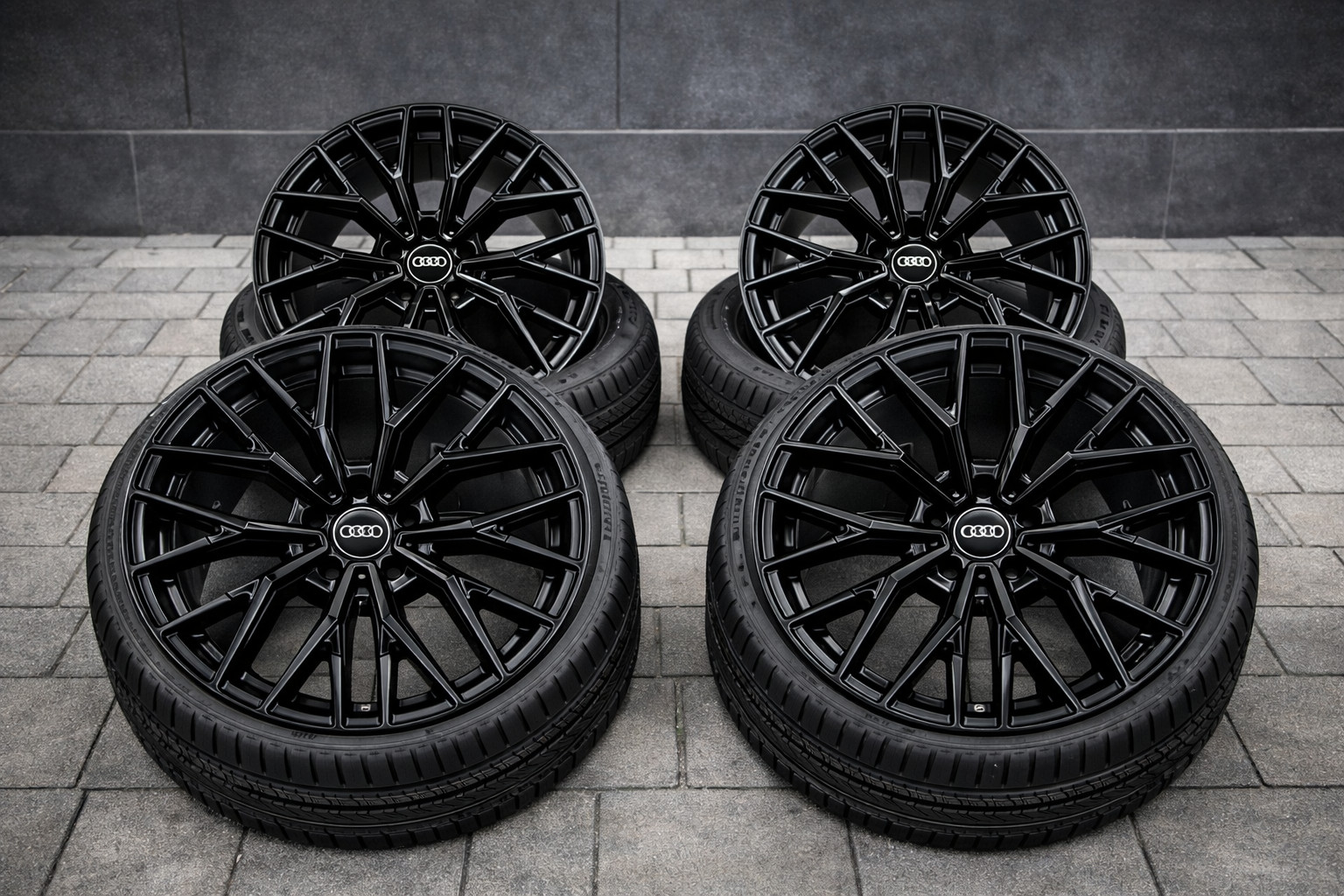 19 Zoll WH37 Alu Felgen für Audi A3 S3 E-Tron Sportback 8V 8P GY Q2 SQ2 TT TTS