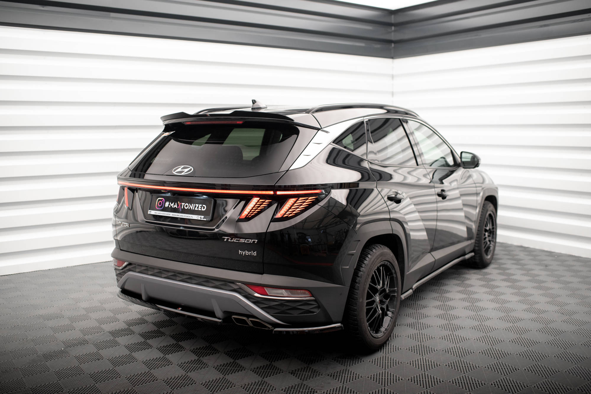 Street+ Heck Ansatz Flaps passend für Hyundai Tucson Mk4 schwarz Hochglanz