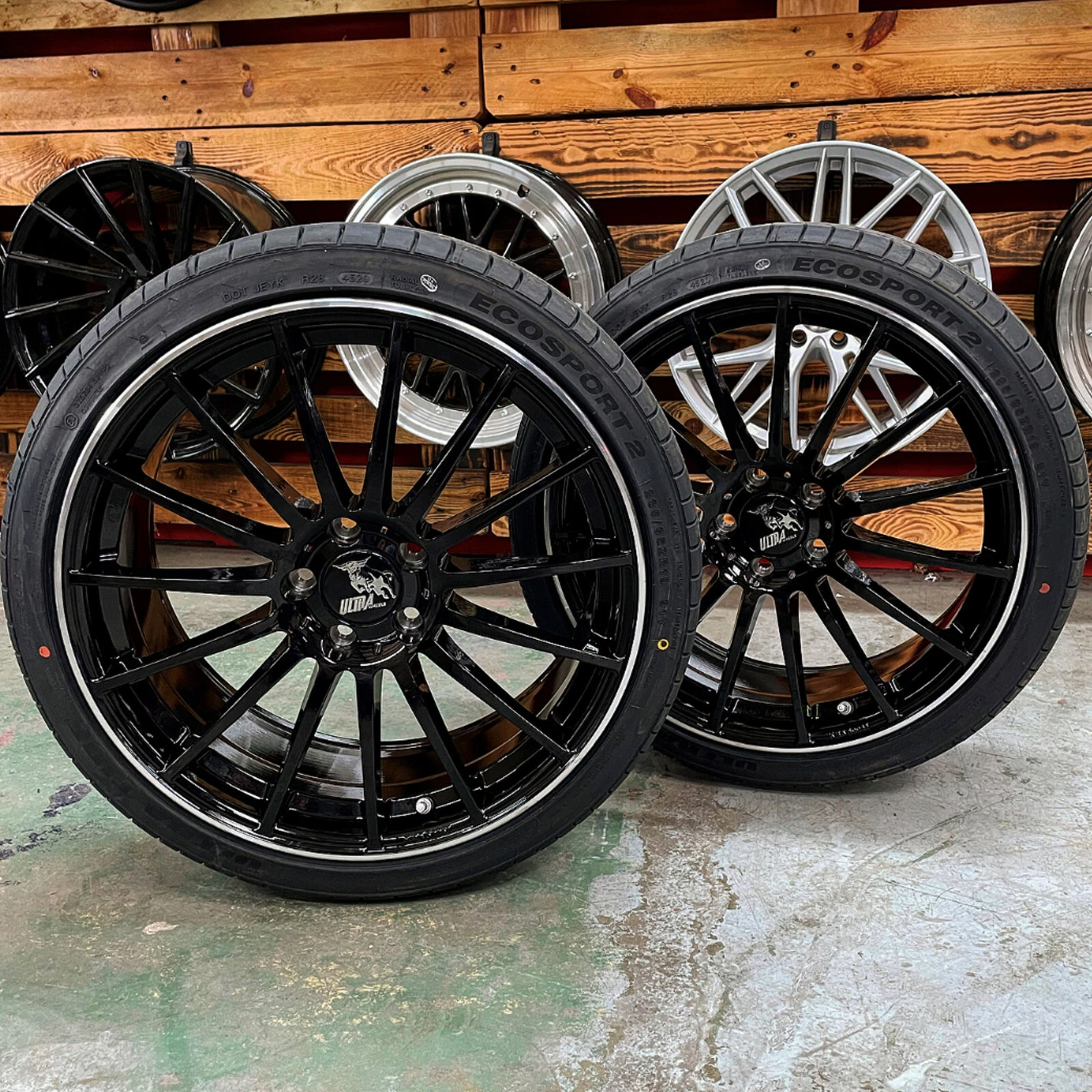 19 Zoll UA4 Felgen für Mercedes E-Klasse W213 W214 Limo T-Modell All-Terrain Neu