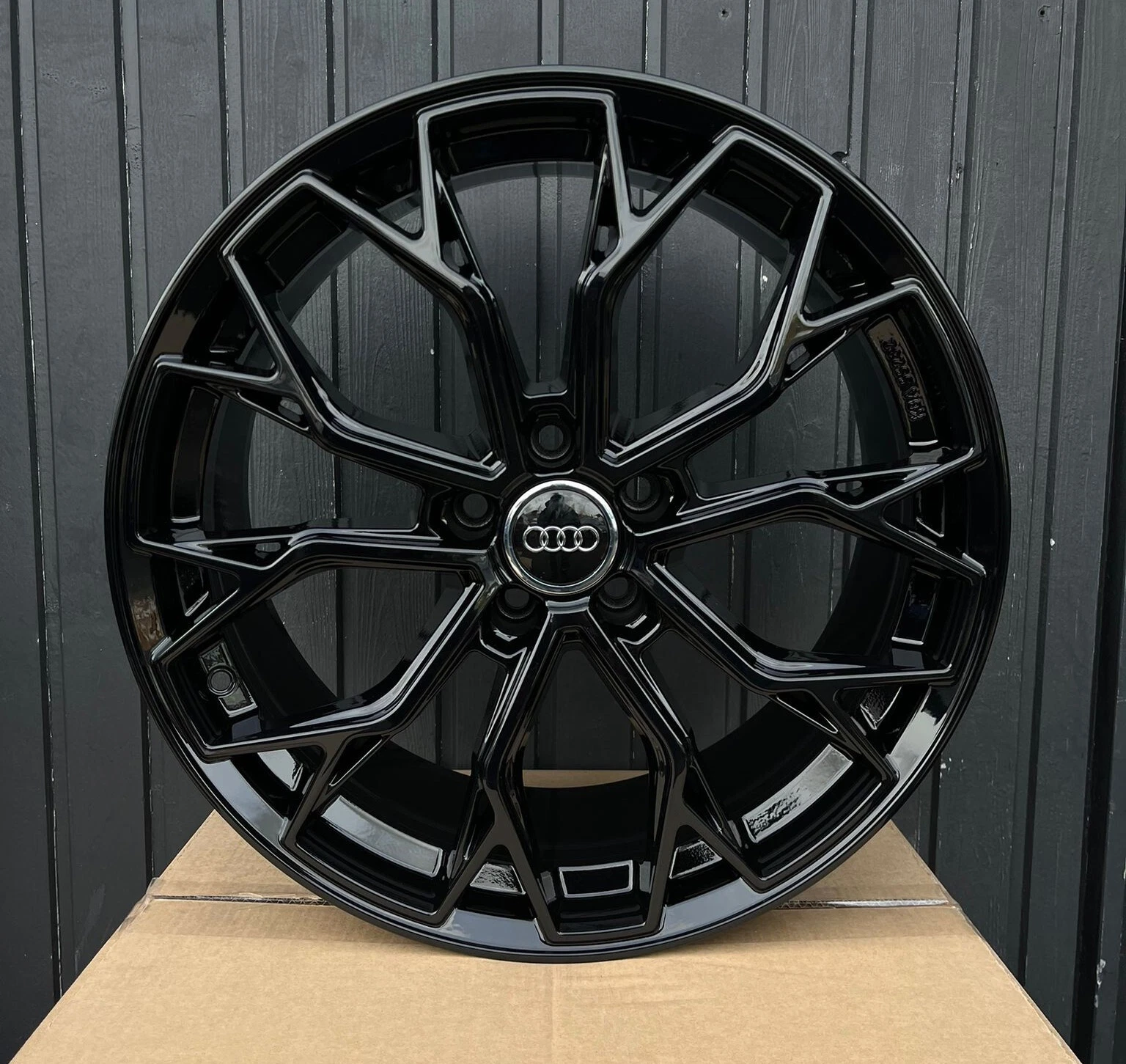 20 Zoll DM18 Felgen für Audi Q2 Q3 Q4 E-Tron Sportback TT TTS S-Line A3 S3 RS3