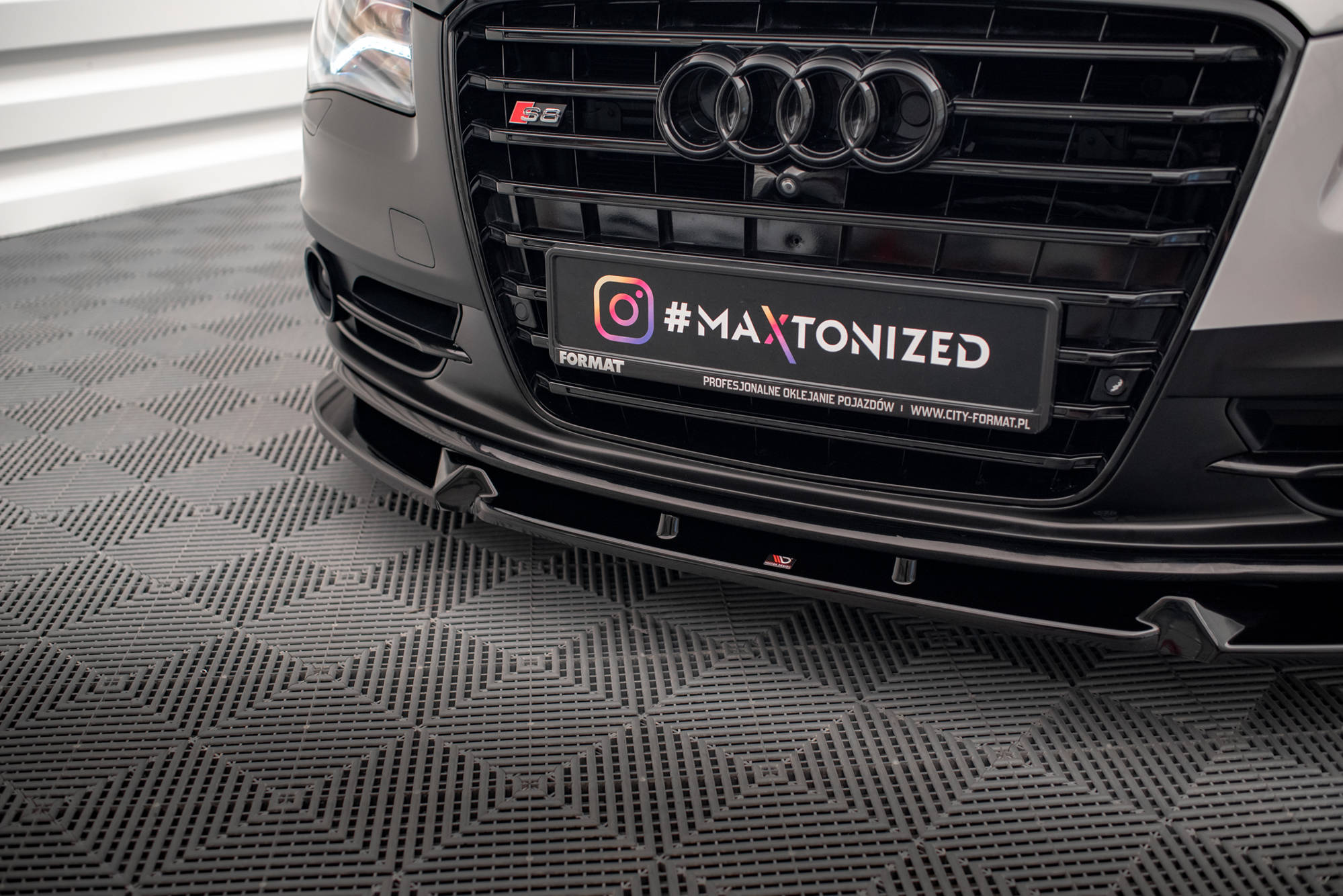 Street+ Spoilerlippe Front Ansatz V.2 passend für Audi S8 D4 schwarz Hochglanz