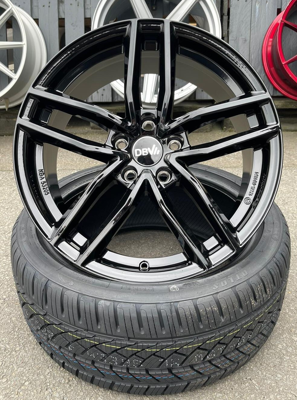 18 Zoll Dezent TR Felgen Für Dacia Logan Sandero Duster Renault Megane Scenic