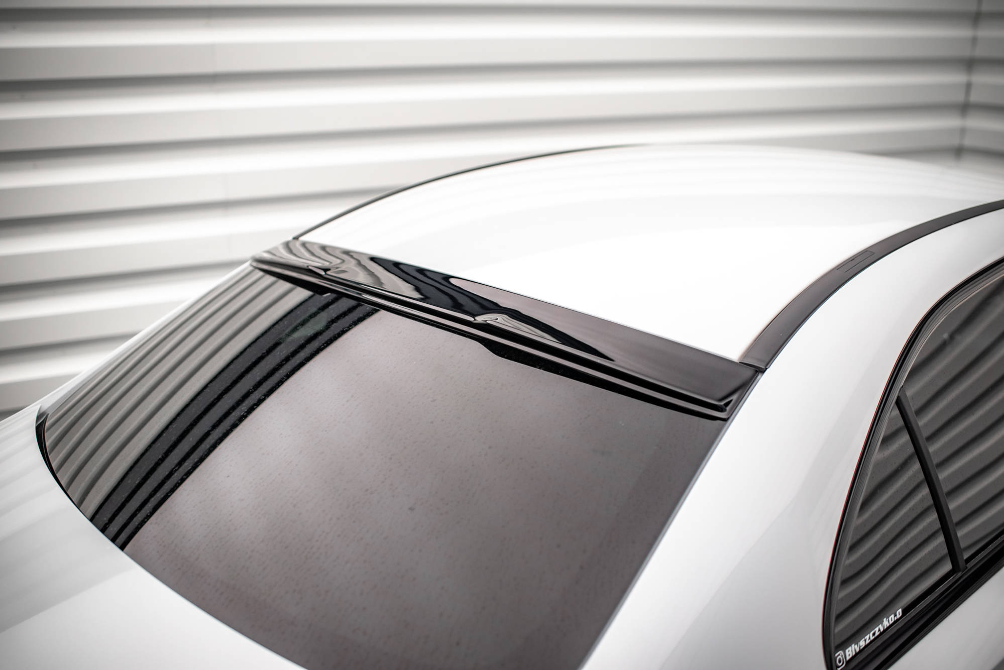 Heckscheiben Spoiler passend für Mercedes A AMG-Line / A35 Limousine V177 schwarz Hochglanz