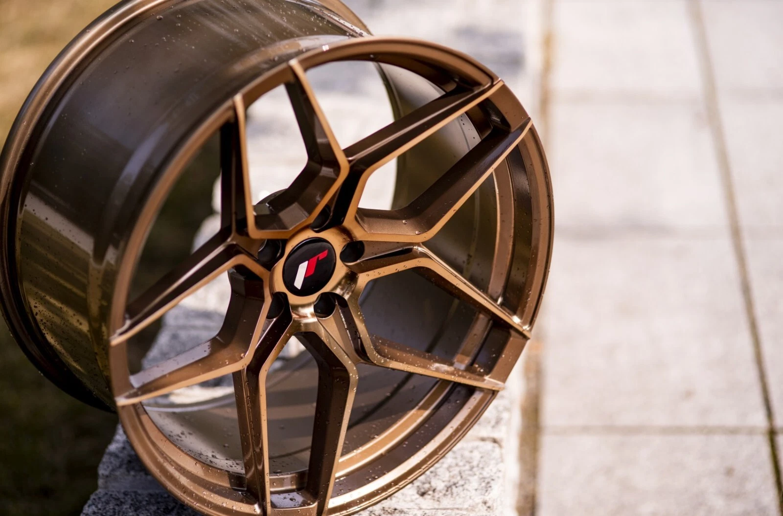 19 zoll Japan Racing JR34 Felgen für Ford Mustang LAE Platinum Bronze 9,5x19